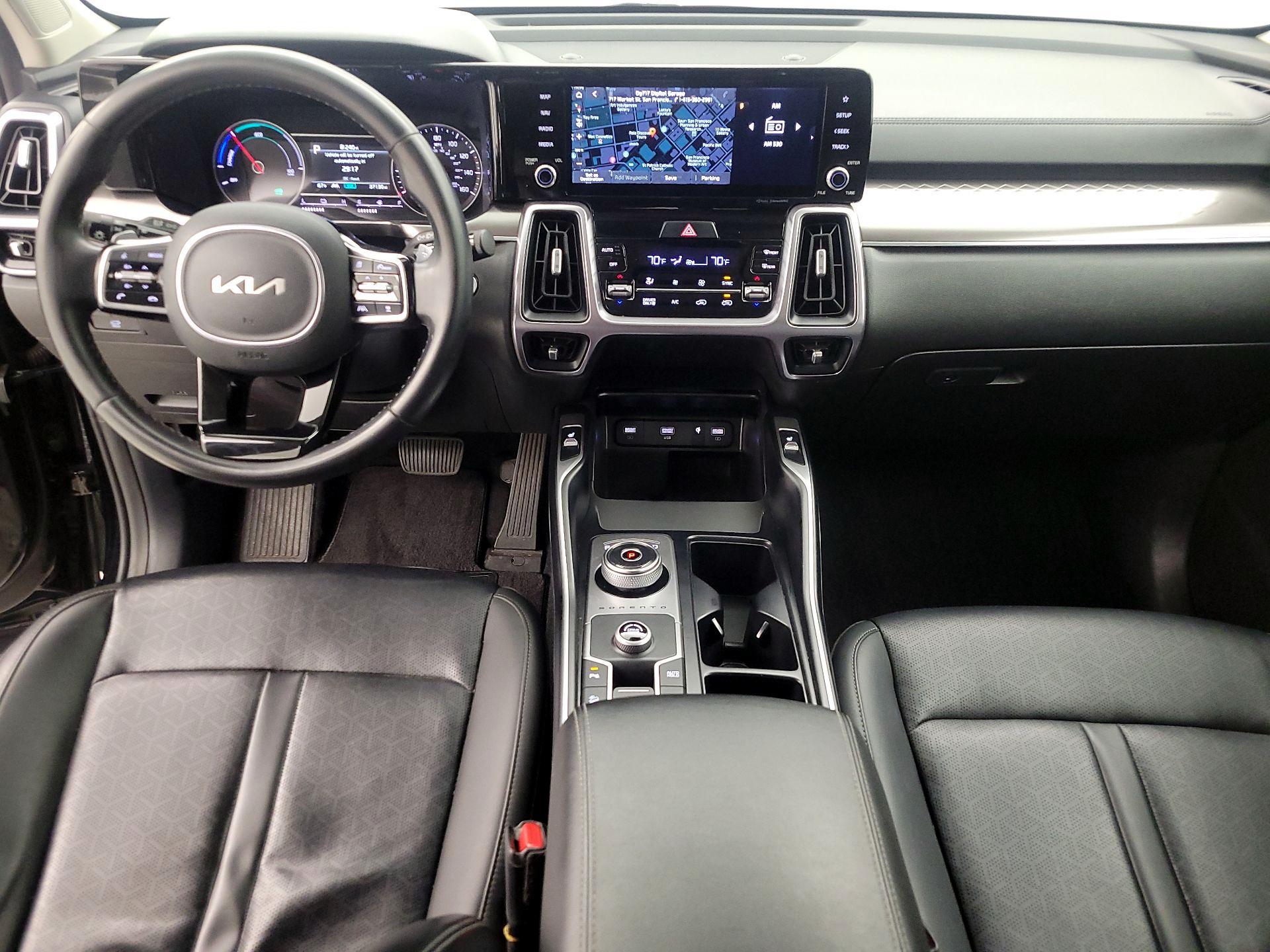 Thumbnail: 2023 Kia Sorento - 9