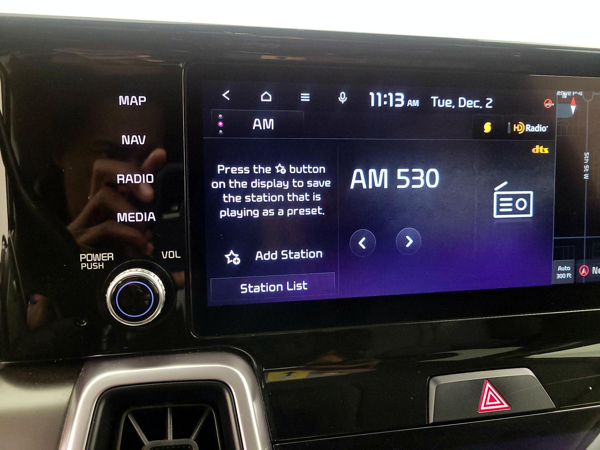 Thumbnail: 2023 Kia Sorento - 16