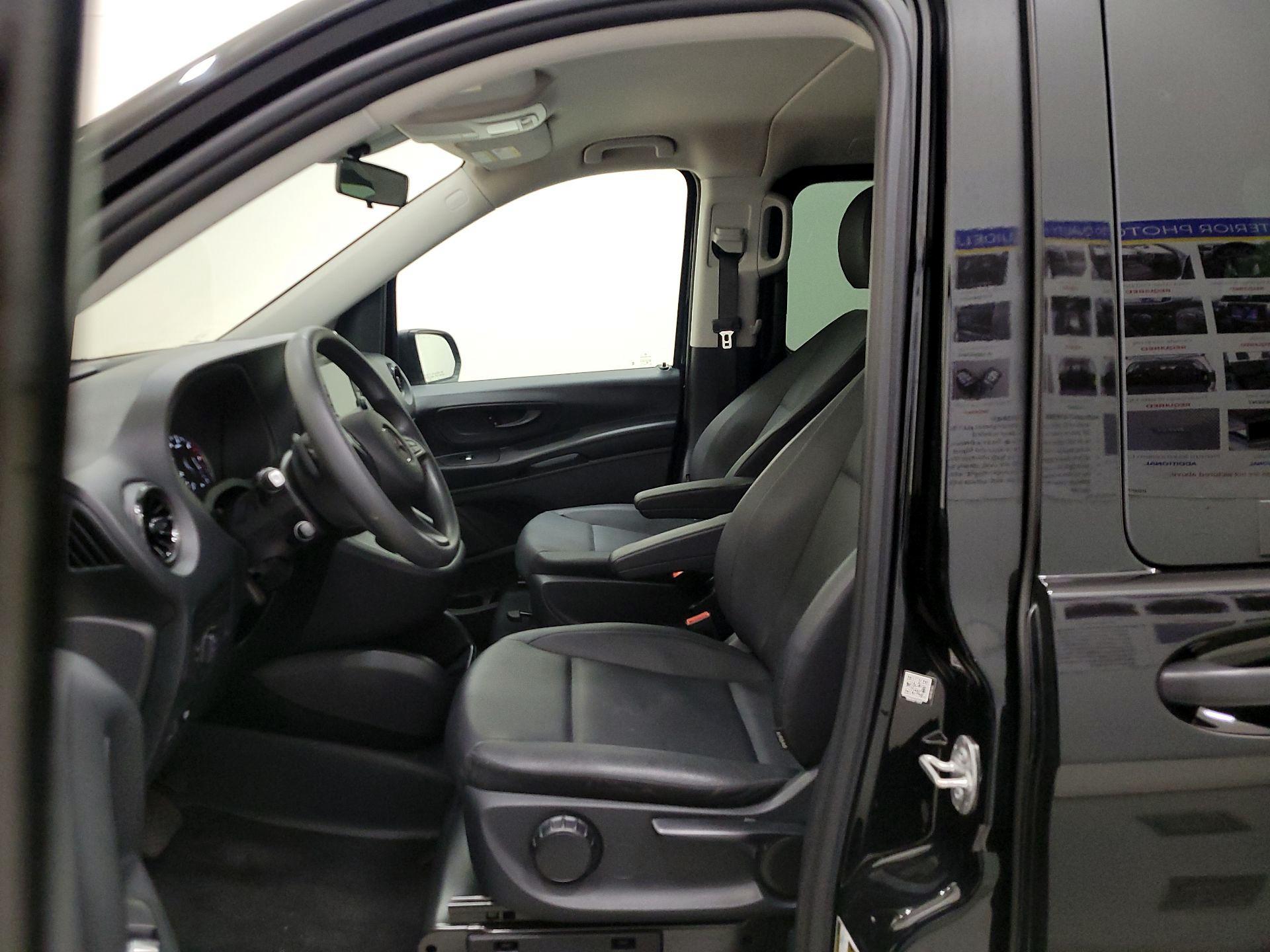 Thumbnail: 2023 Mercedes-Benz Metris - 11