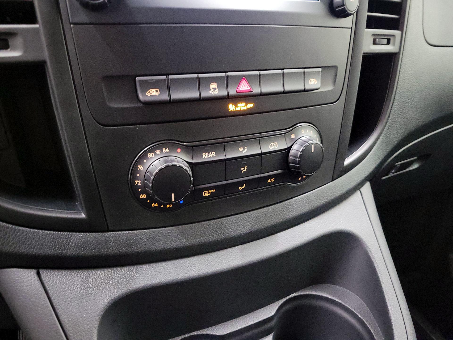 Thumbnail: 2023 Mercedes-Benz Metris - 17