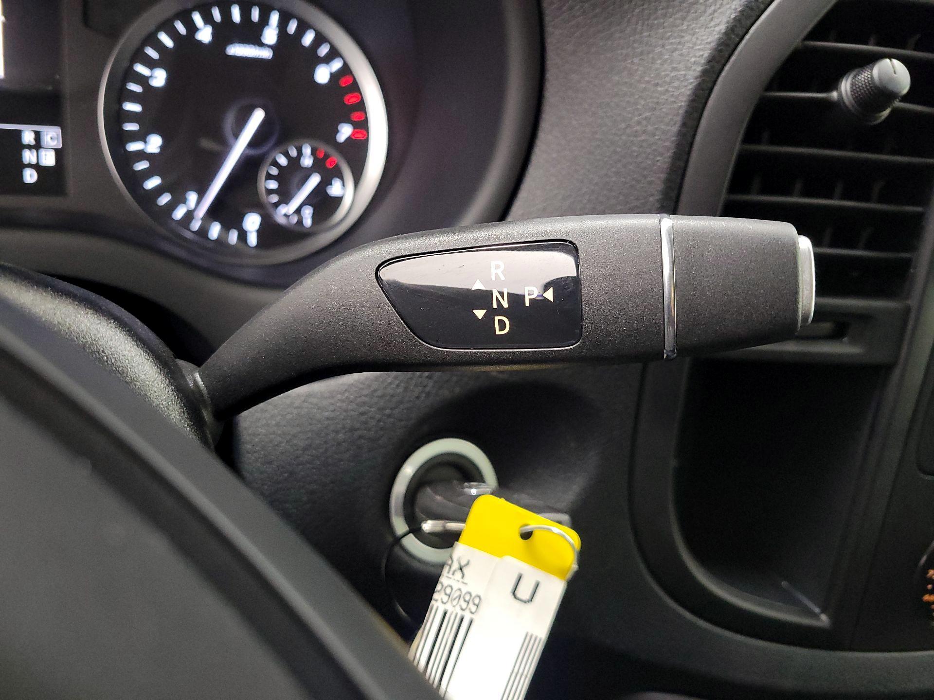 Thumbnail: 2023 Mercedes-Benz Metris - 18