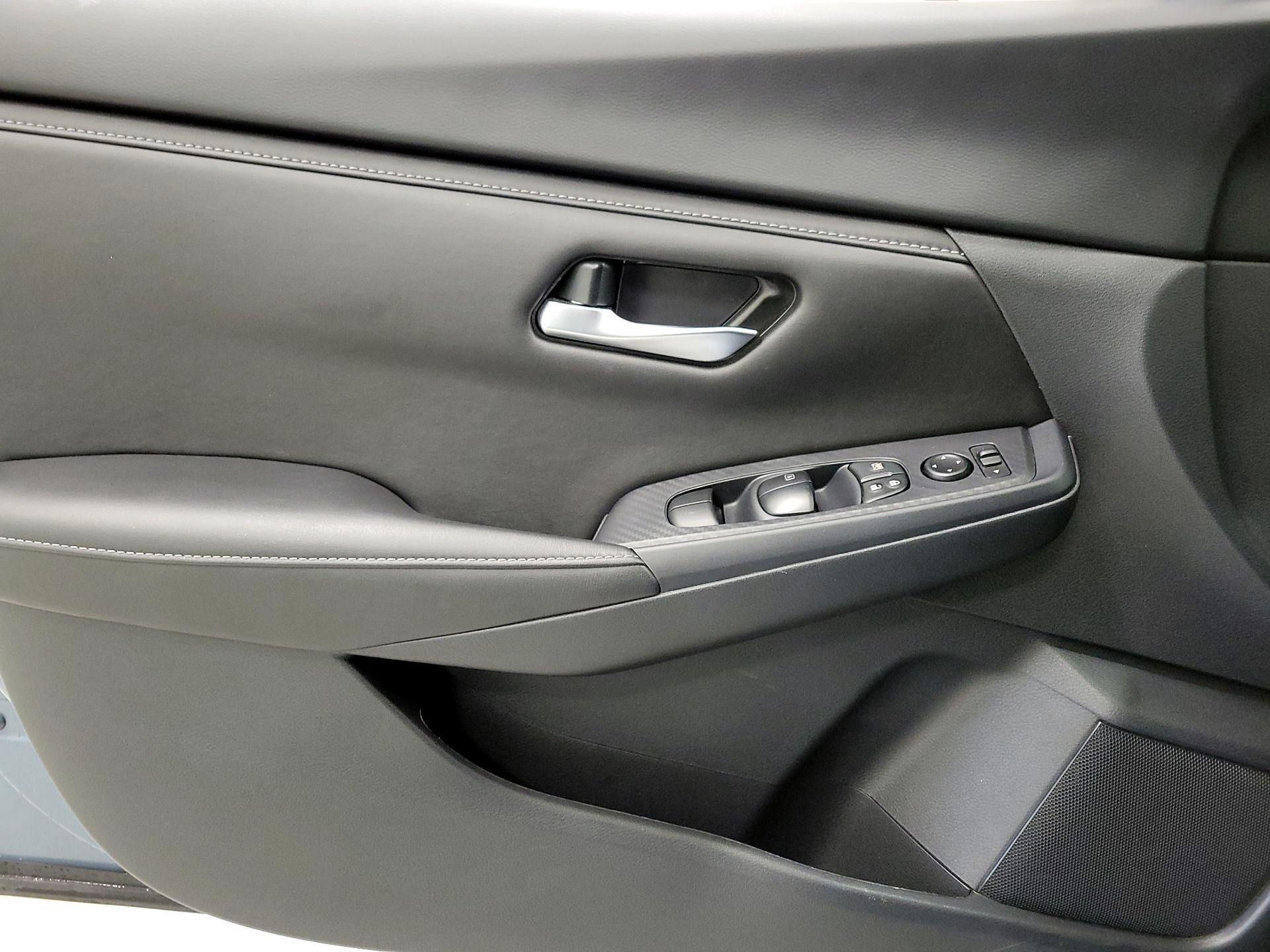 Thumbnail: 2024 Nissan Sentra - 12