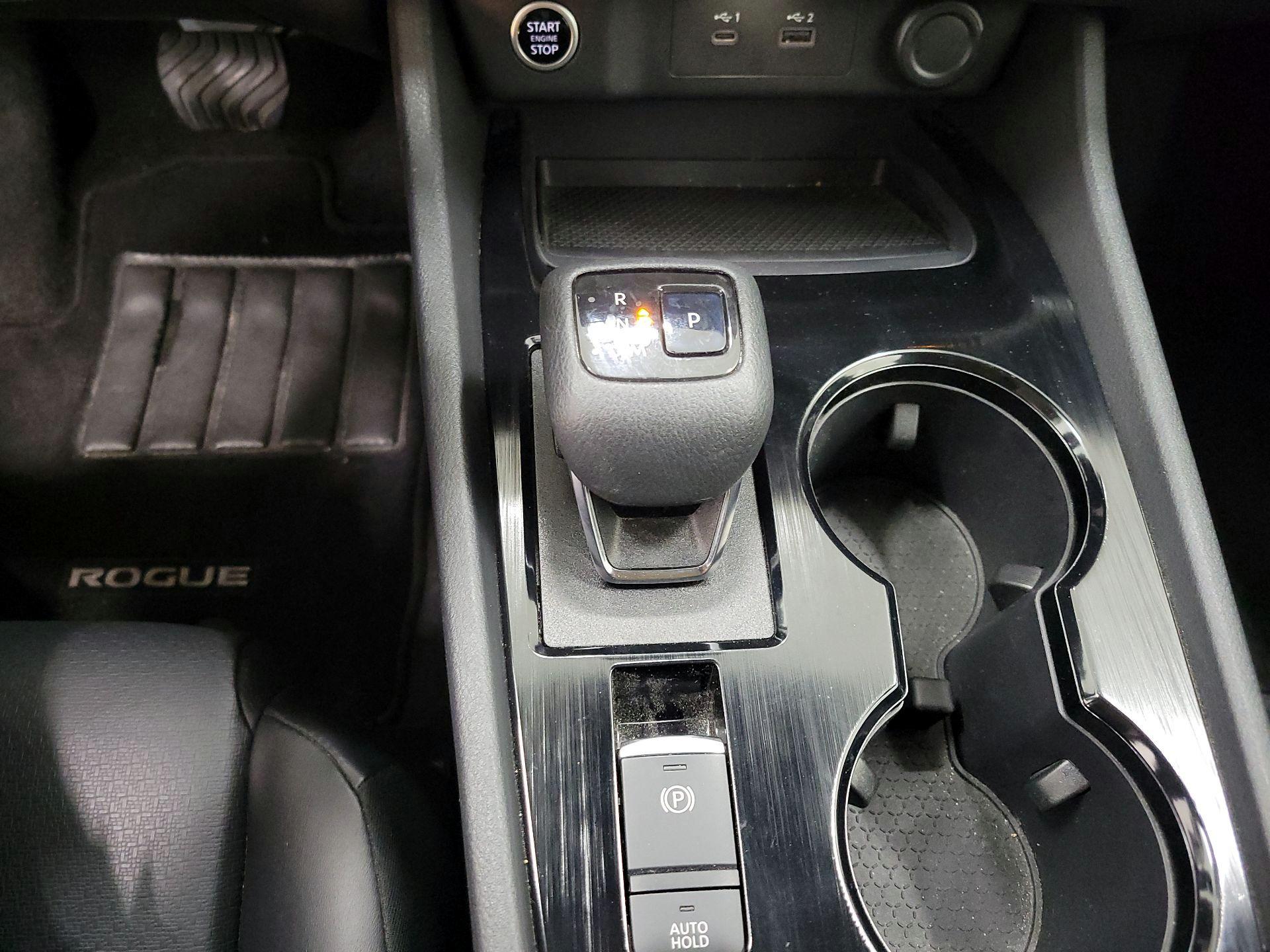 Thumbnail: 2021 Nissan Rogue - 17