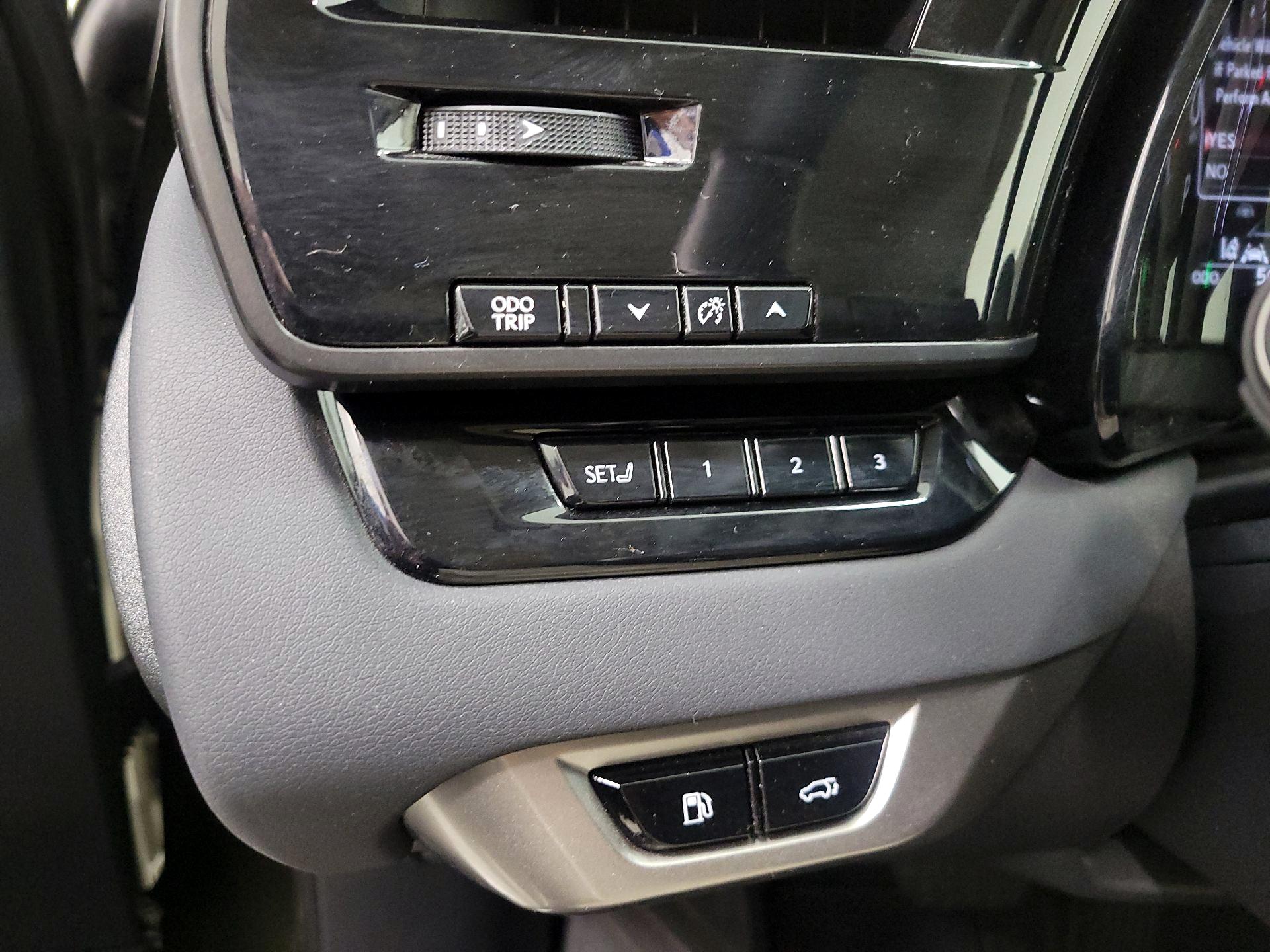 Thumbnail: 2024 Lexus RX - 13