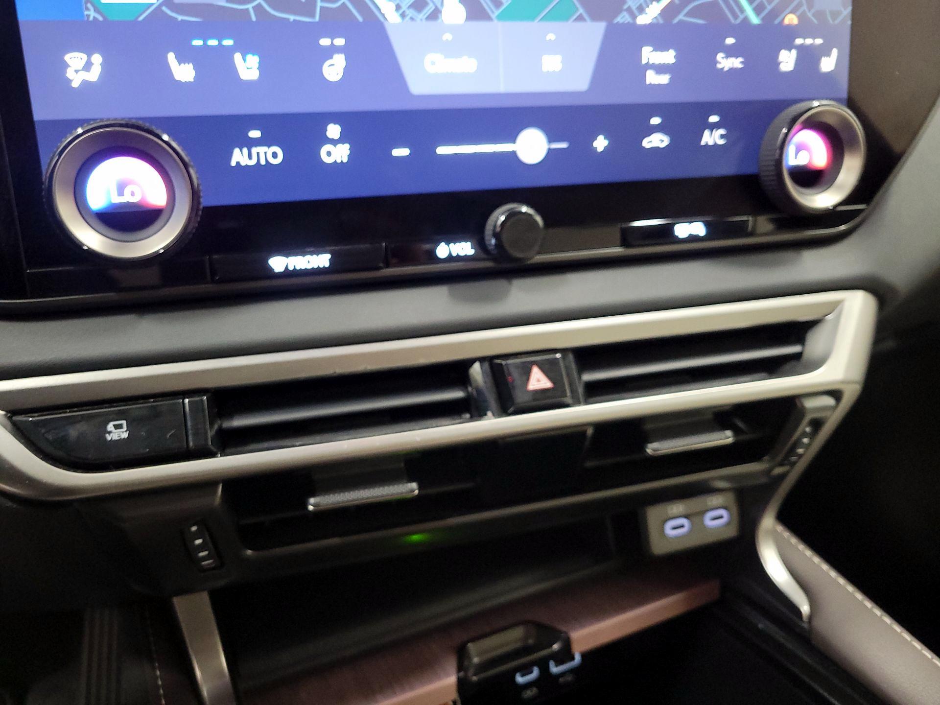 Thumbnail: 2024 Lexus RX - 17