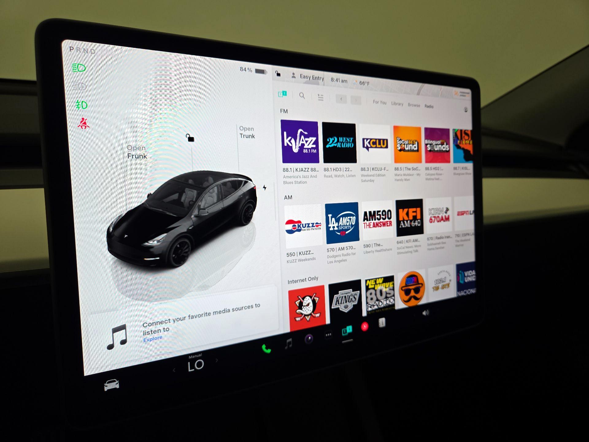 Thumbnail: 2025 Tesla Model Y - 15