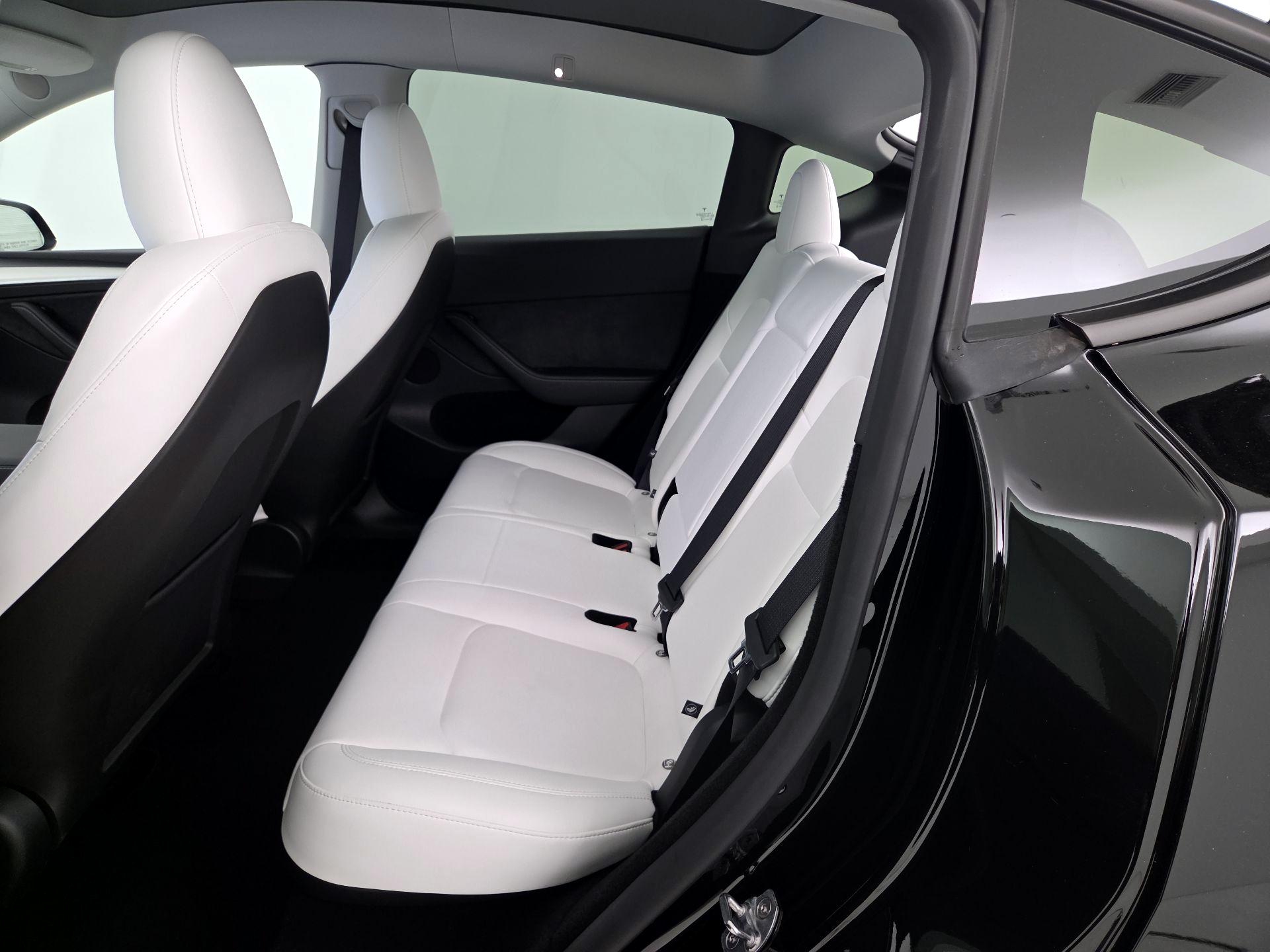 Thumbnail: 2025 Tesla Model Y - 19