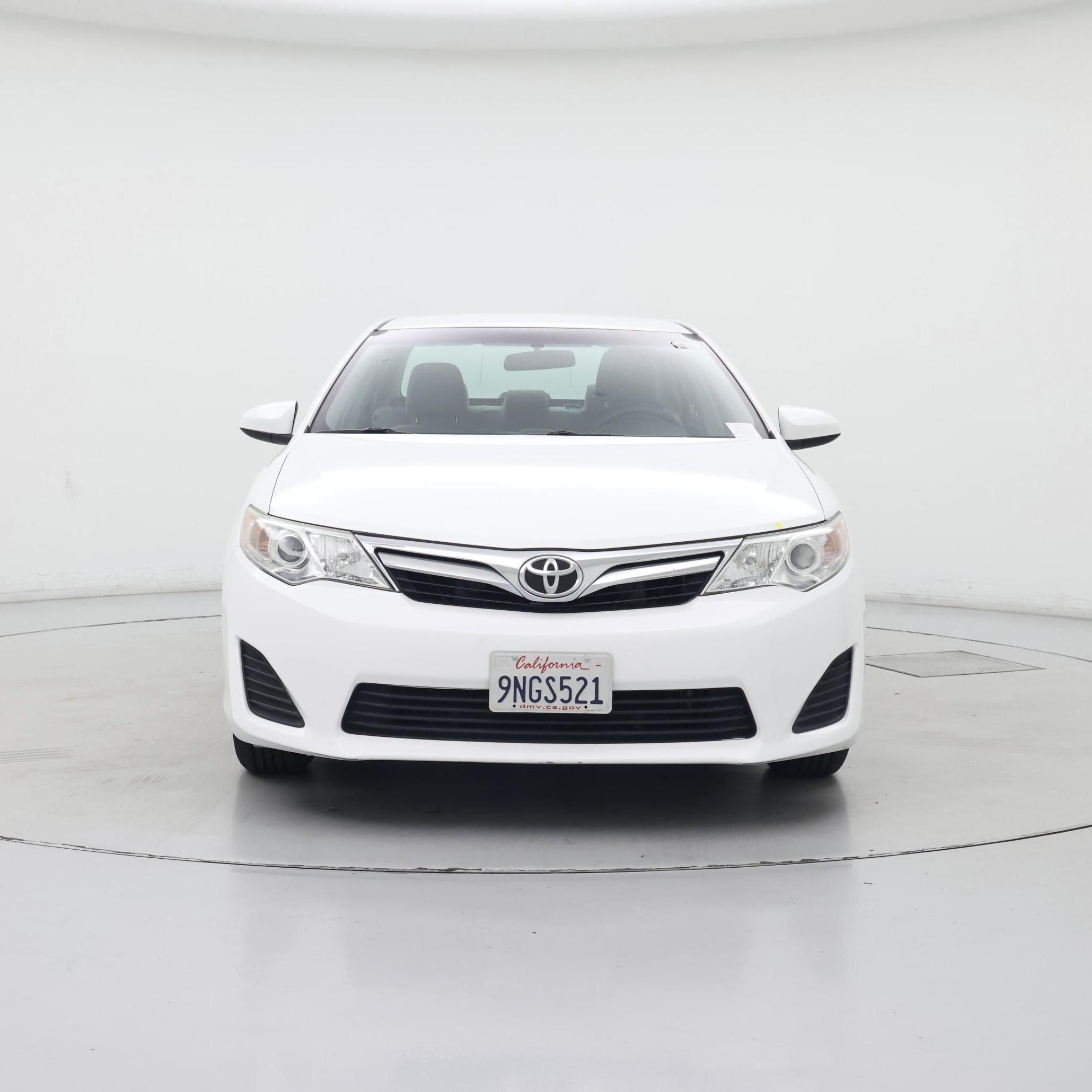 Thumbnail: 2014 Toyota Camry - 5