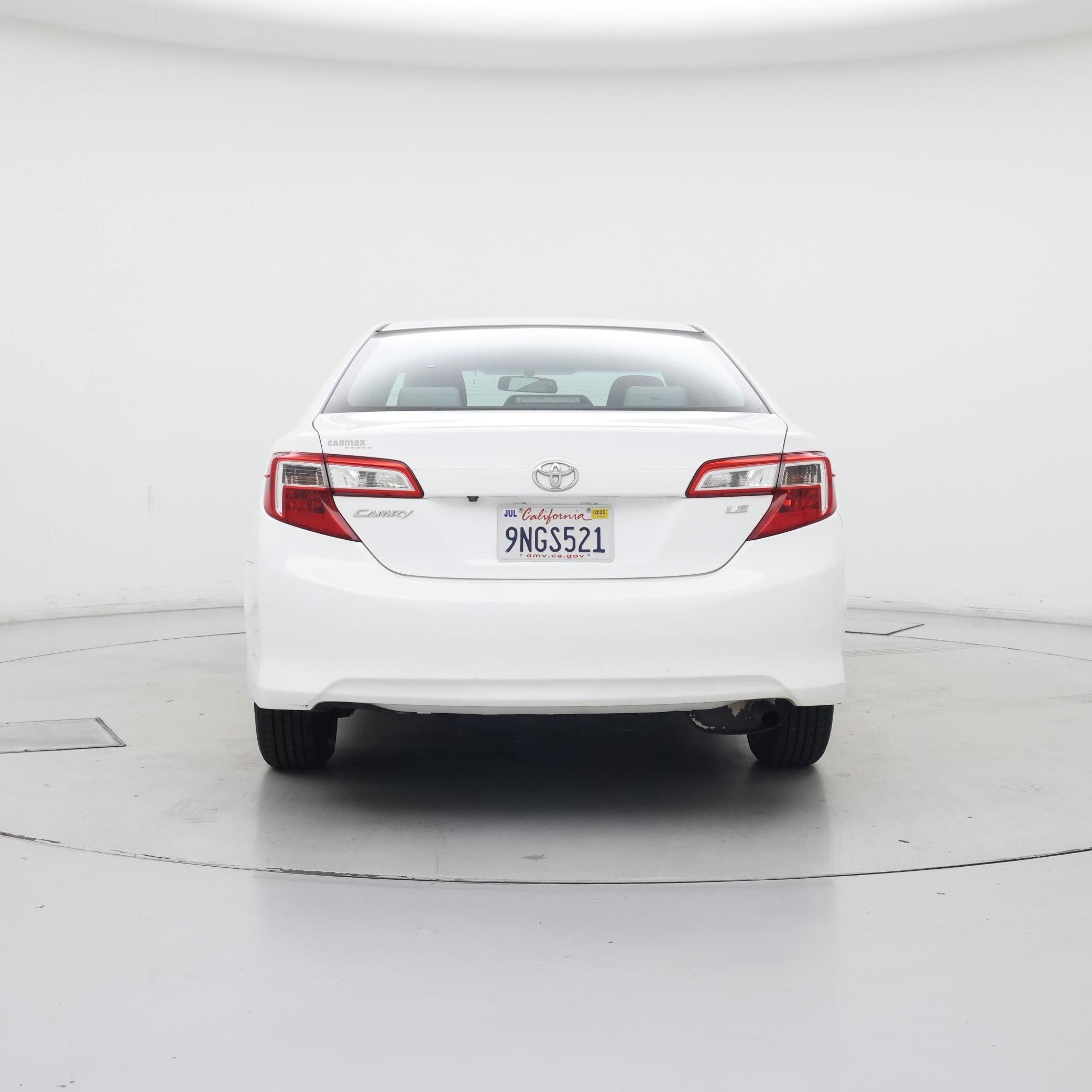 Thumbnail: 2014 Toyota Camry - 6