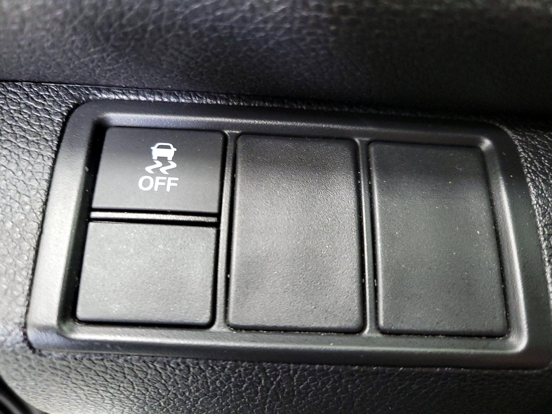 Thumbnail: 2018 Honda Civic - 13