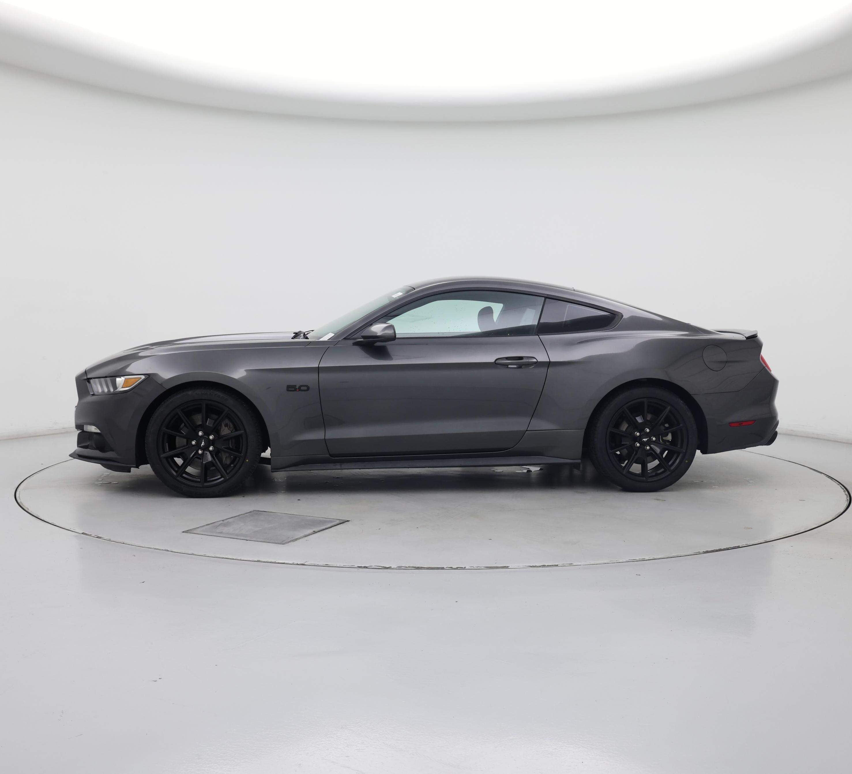 Thumbnail: 2017 Ford Mustang - 3