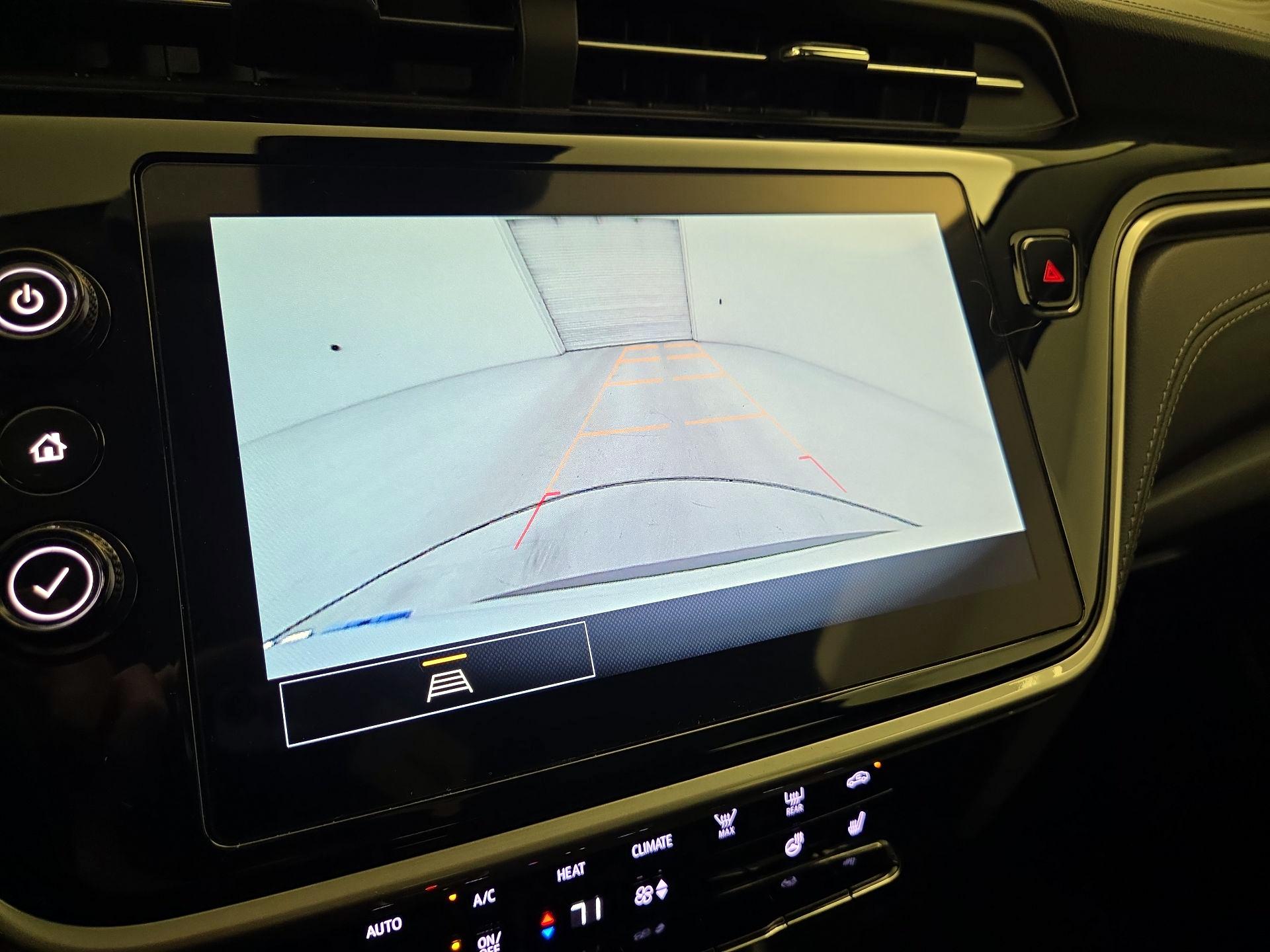 Thumbnail: 2022 Chevrolet Bolt EUV - 14