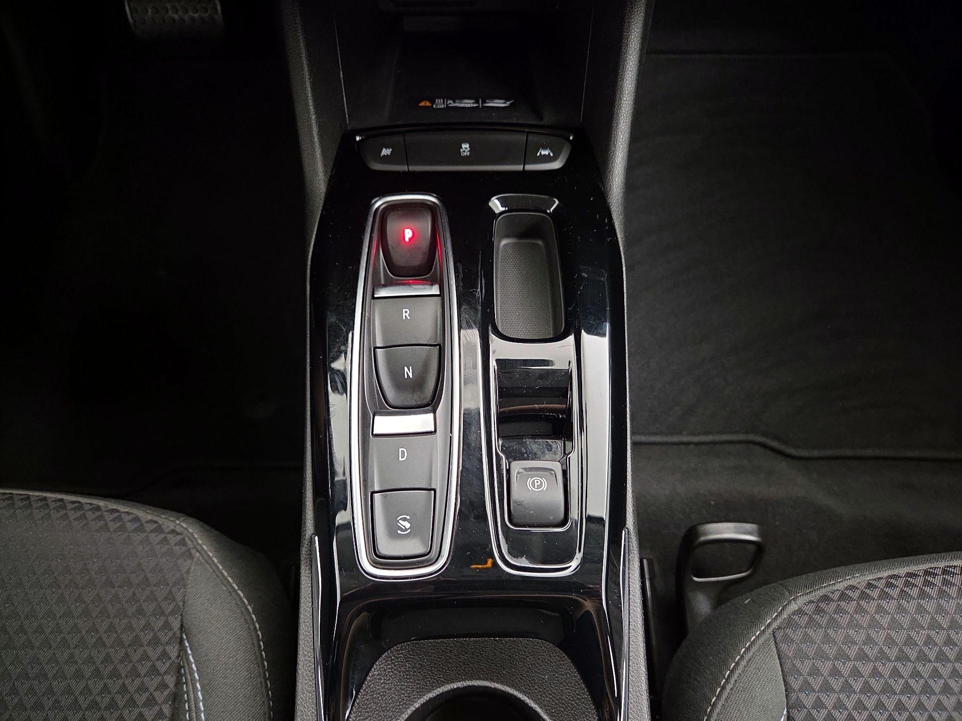 Thumbnail: 2022 Chevrolet Bolt EUV - 17