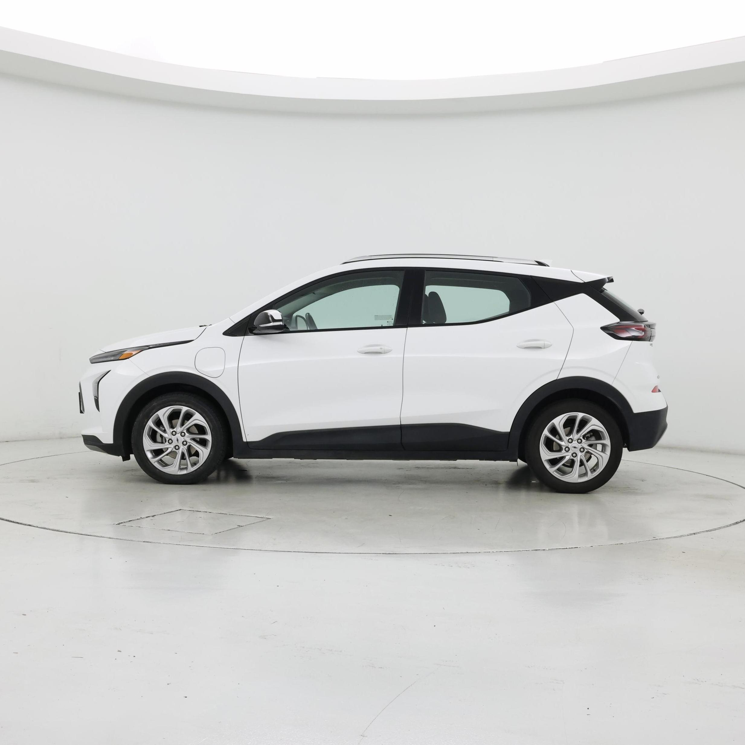 Thumbnail: 2022 Chevrolet Bolt EUV - 3