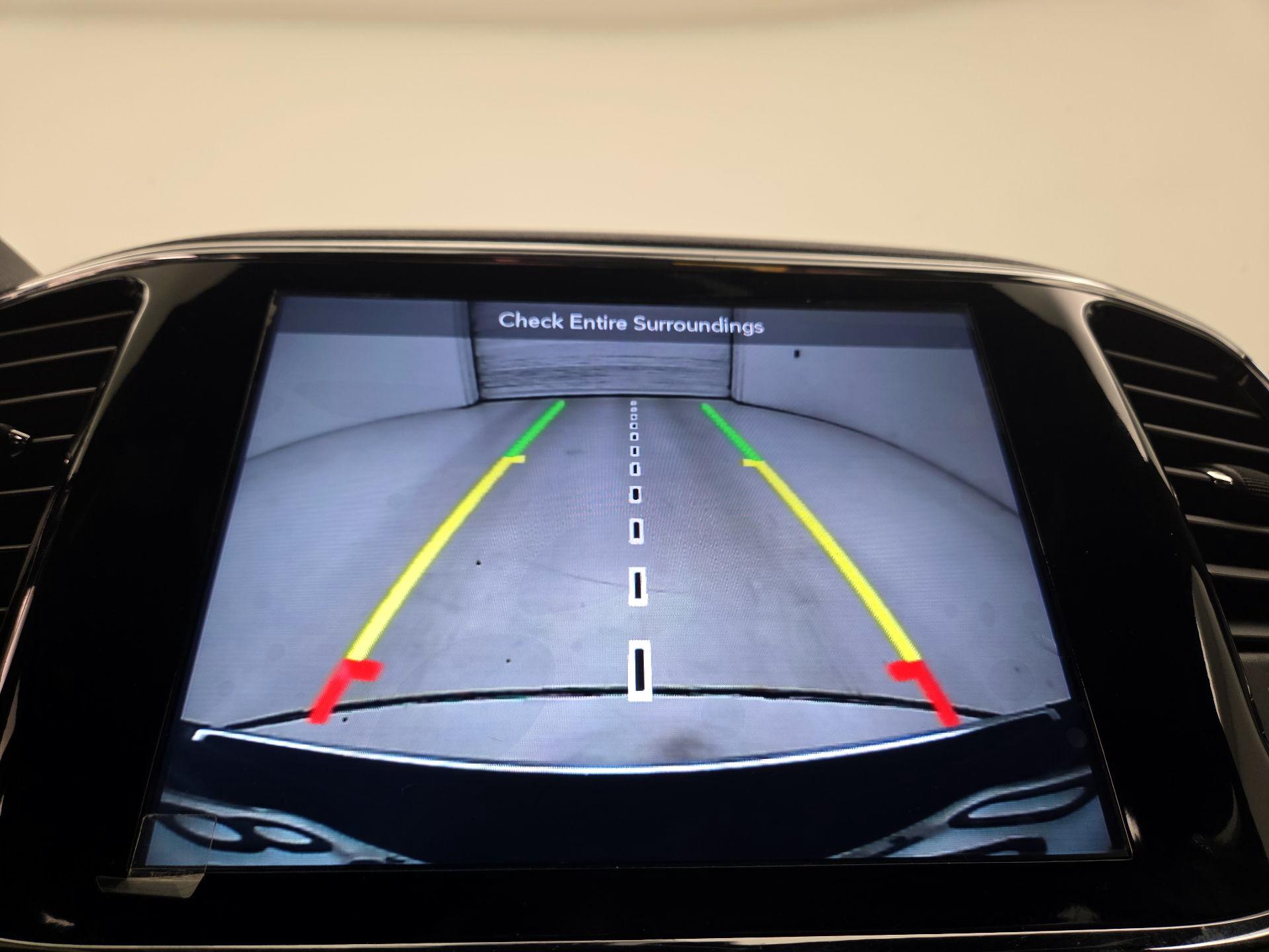 Thumbnail: 2019 Jeep Grand Cherokee - 15