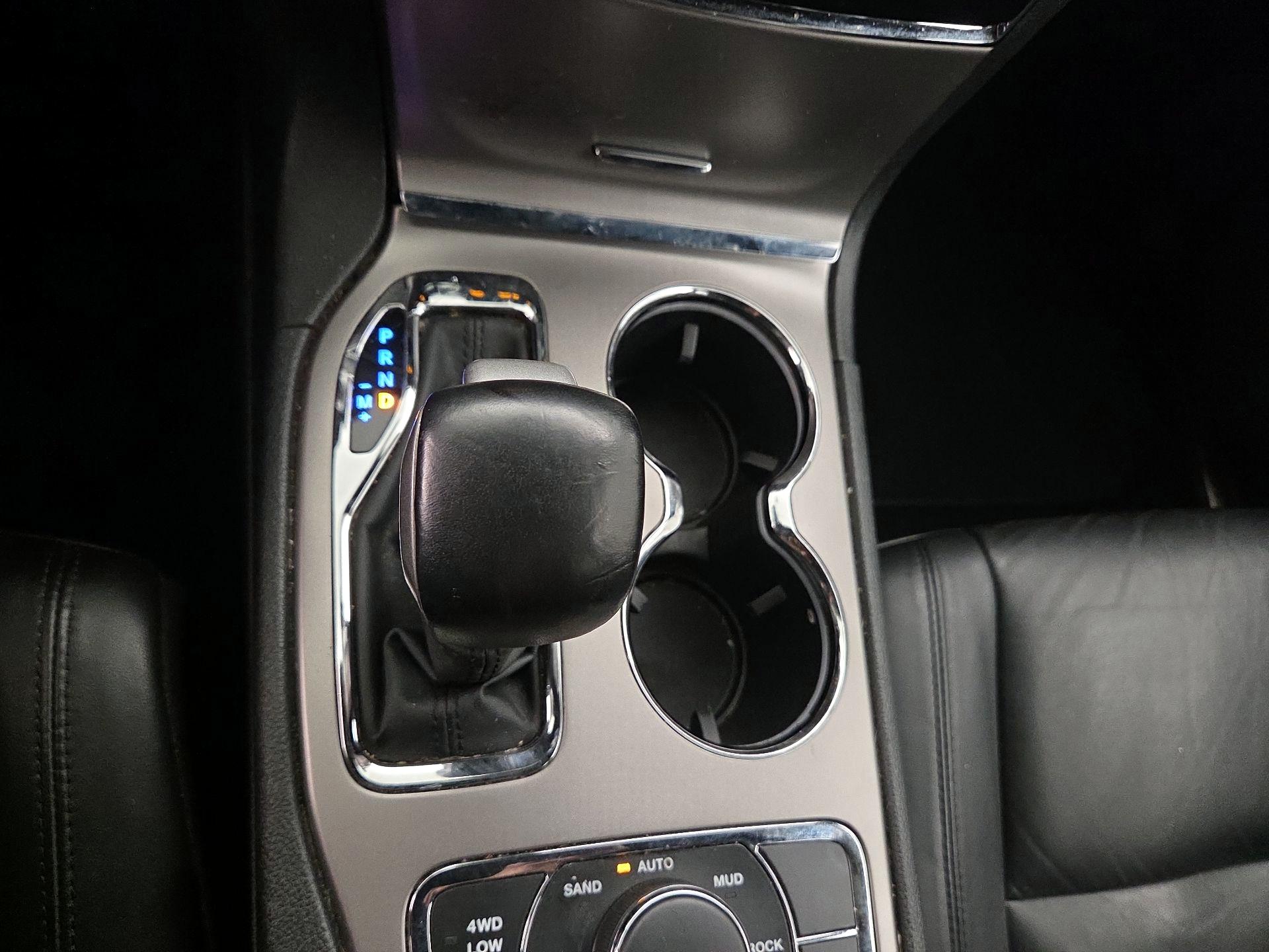 Thumbnail: 2019 Jeep Grand Cherokee - 18