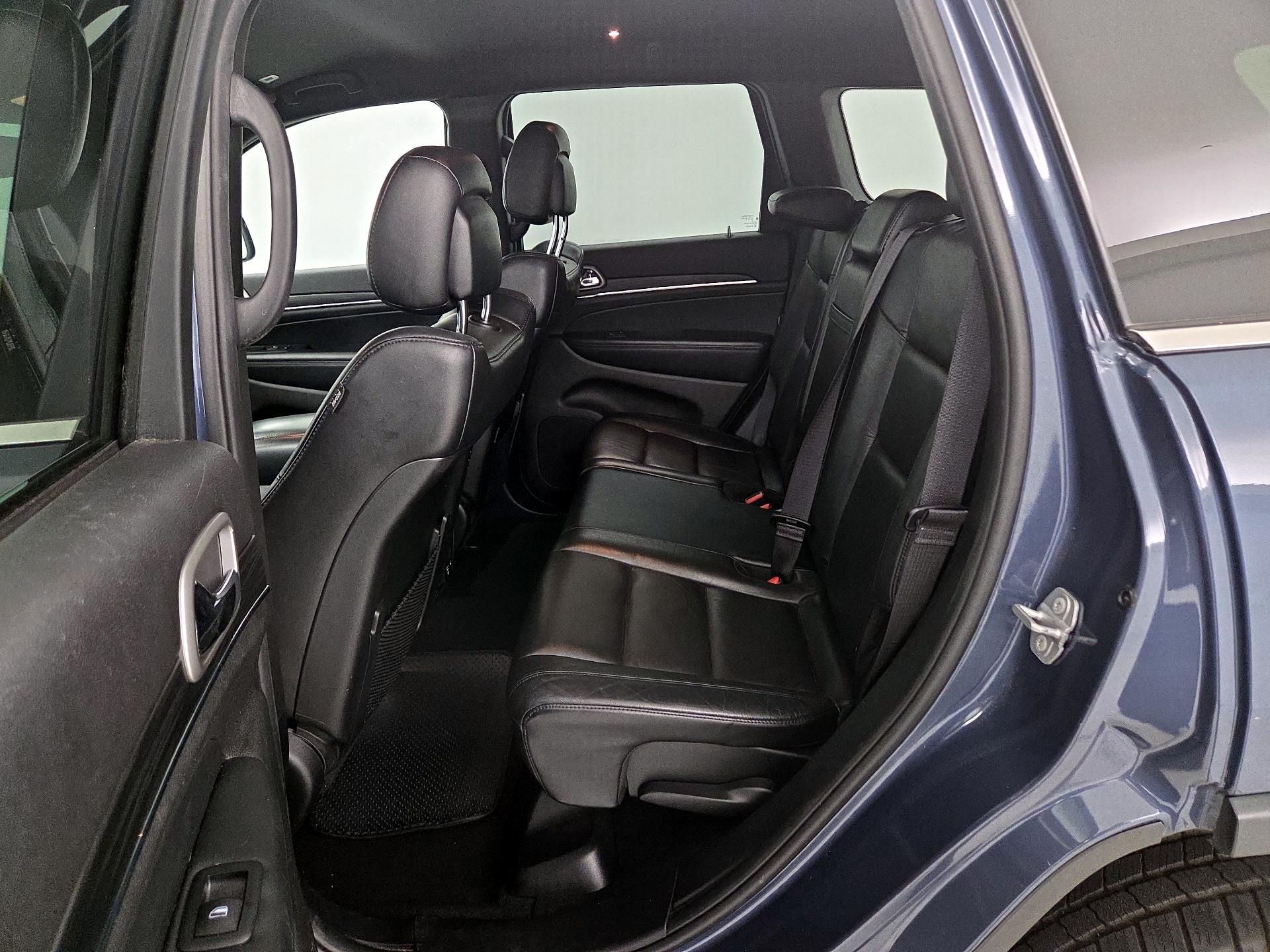 Thumbnail: 2019 Jeep Grand Cherokee - 20