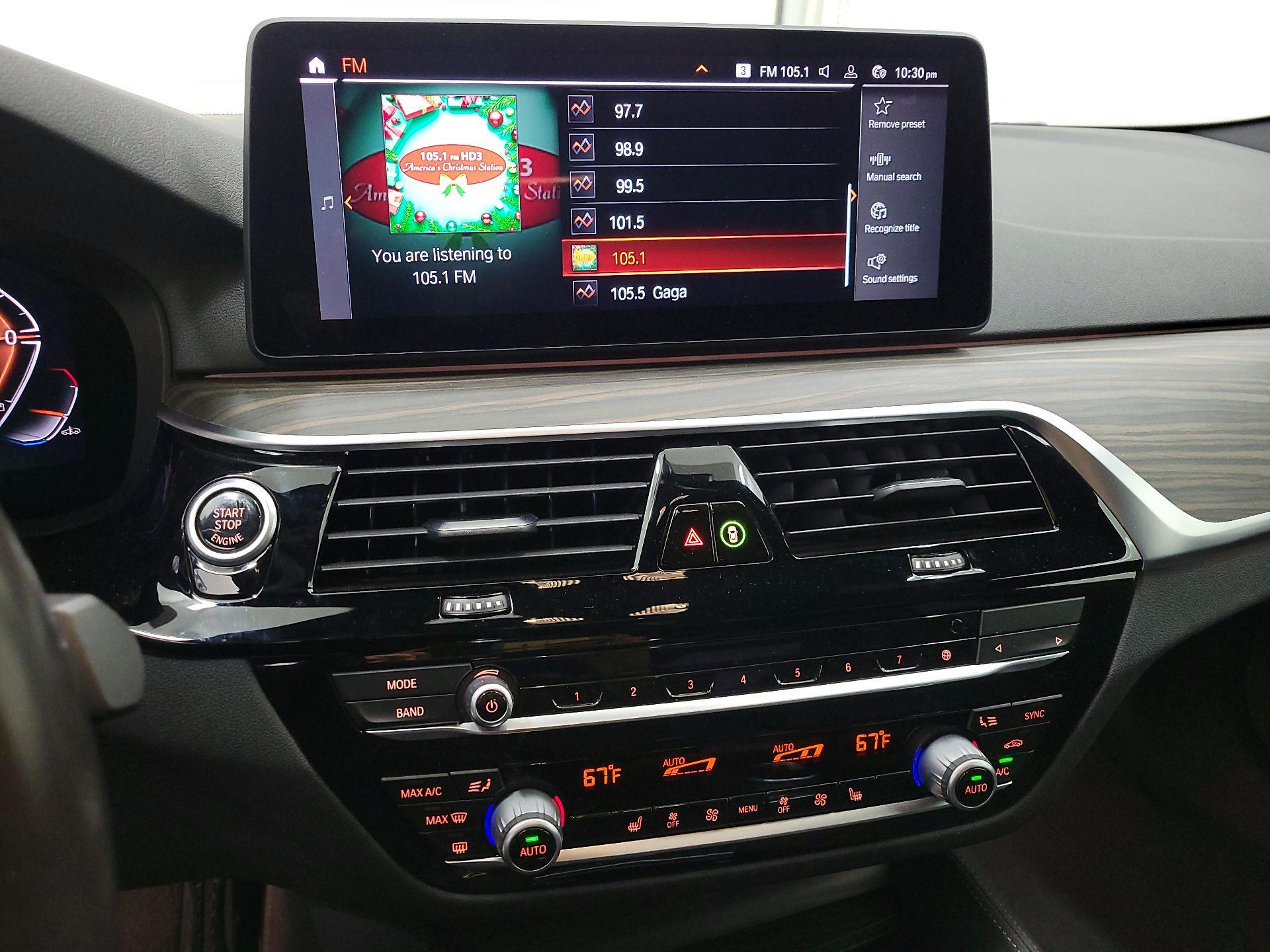 Thumbnail: 2022 BMW 5 Series - 16