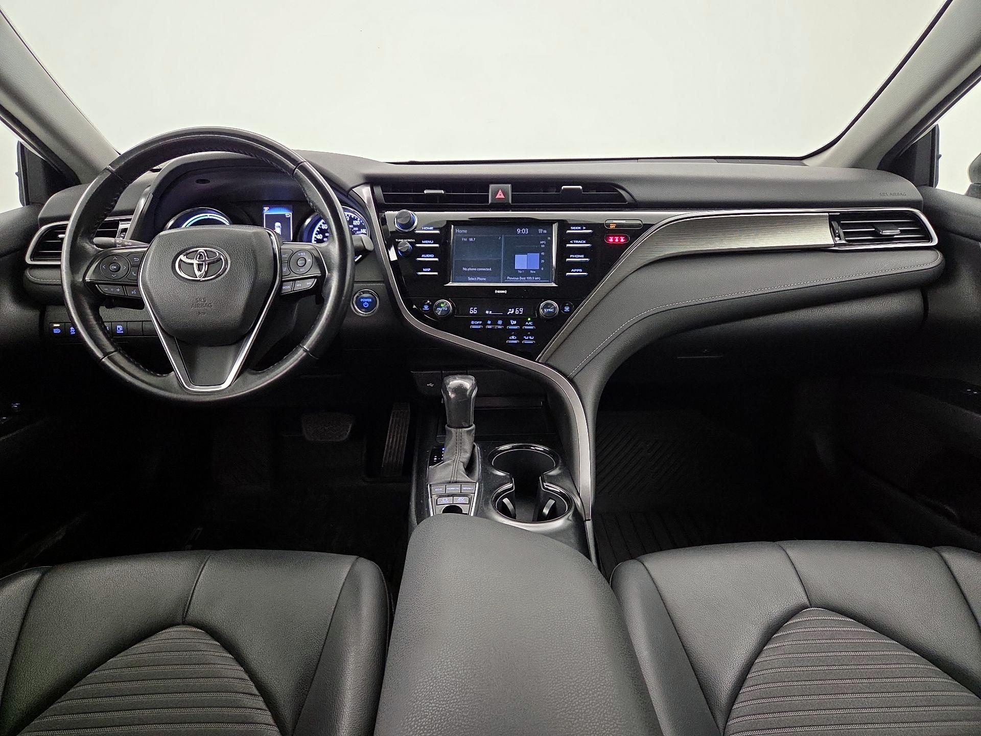 Thumbnail: 2020 Toyota Camry - 9