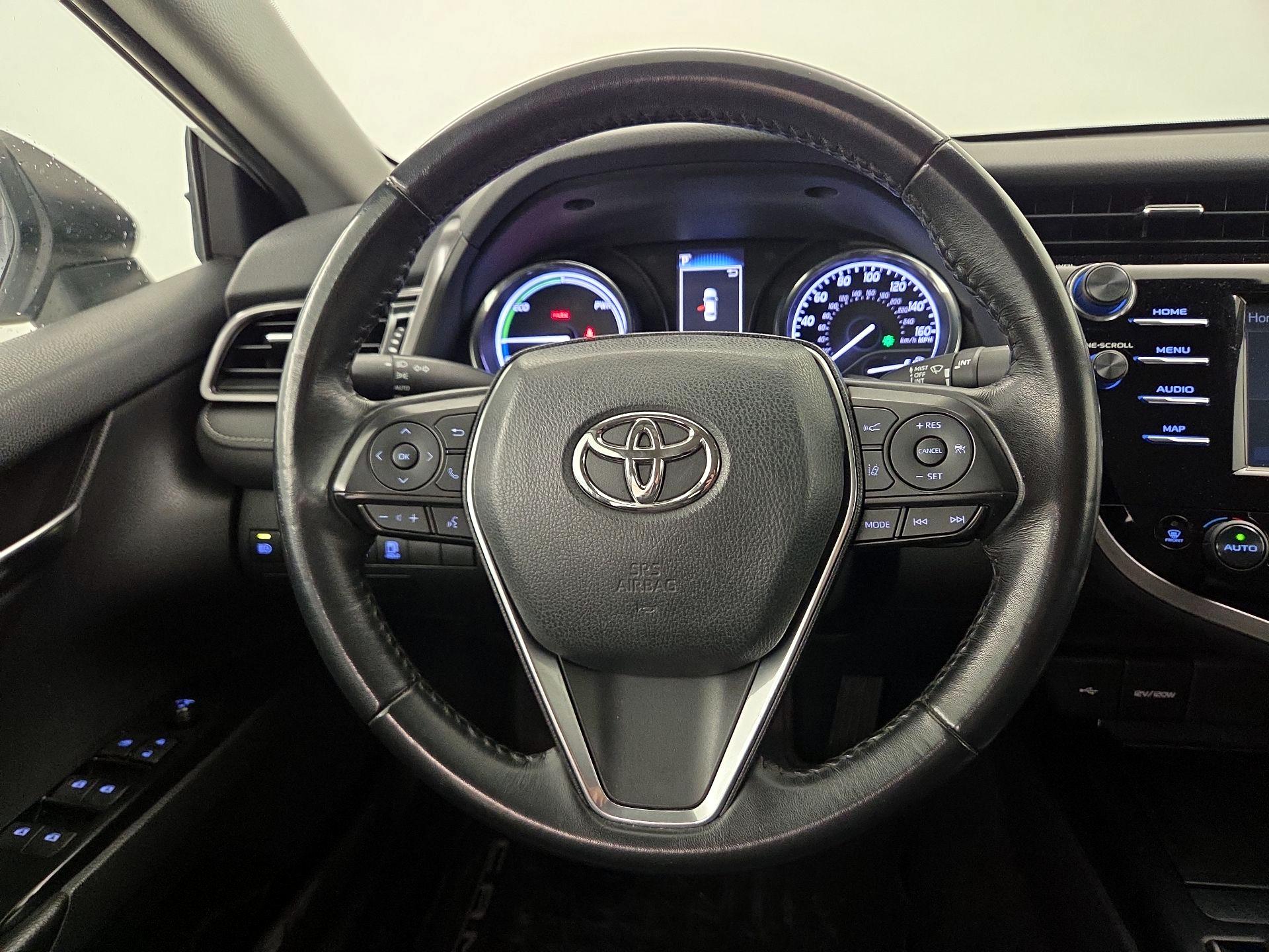 Thumbnail: 2020 Toyota Camry - 10