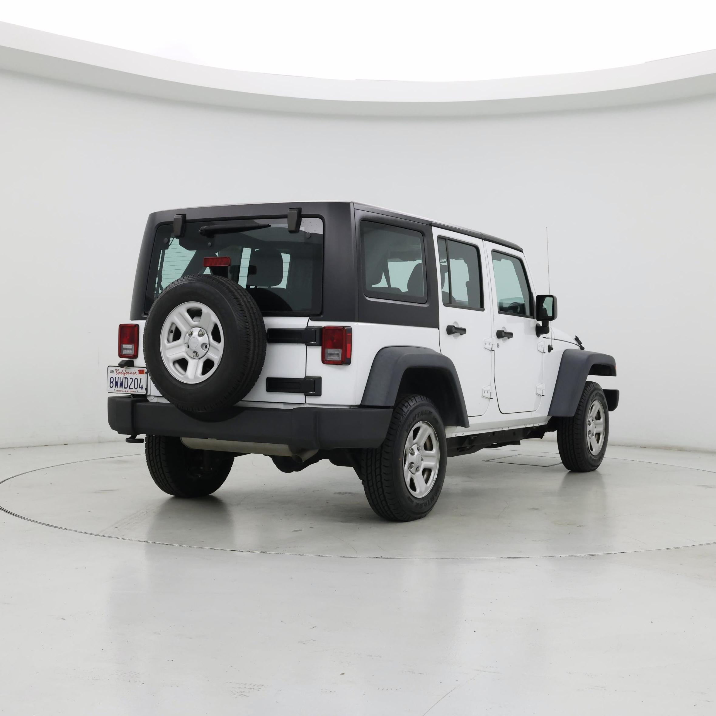 Thumbnail: 2017 Jeep Wrangler - 8