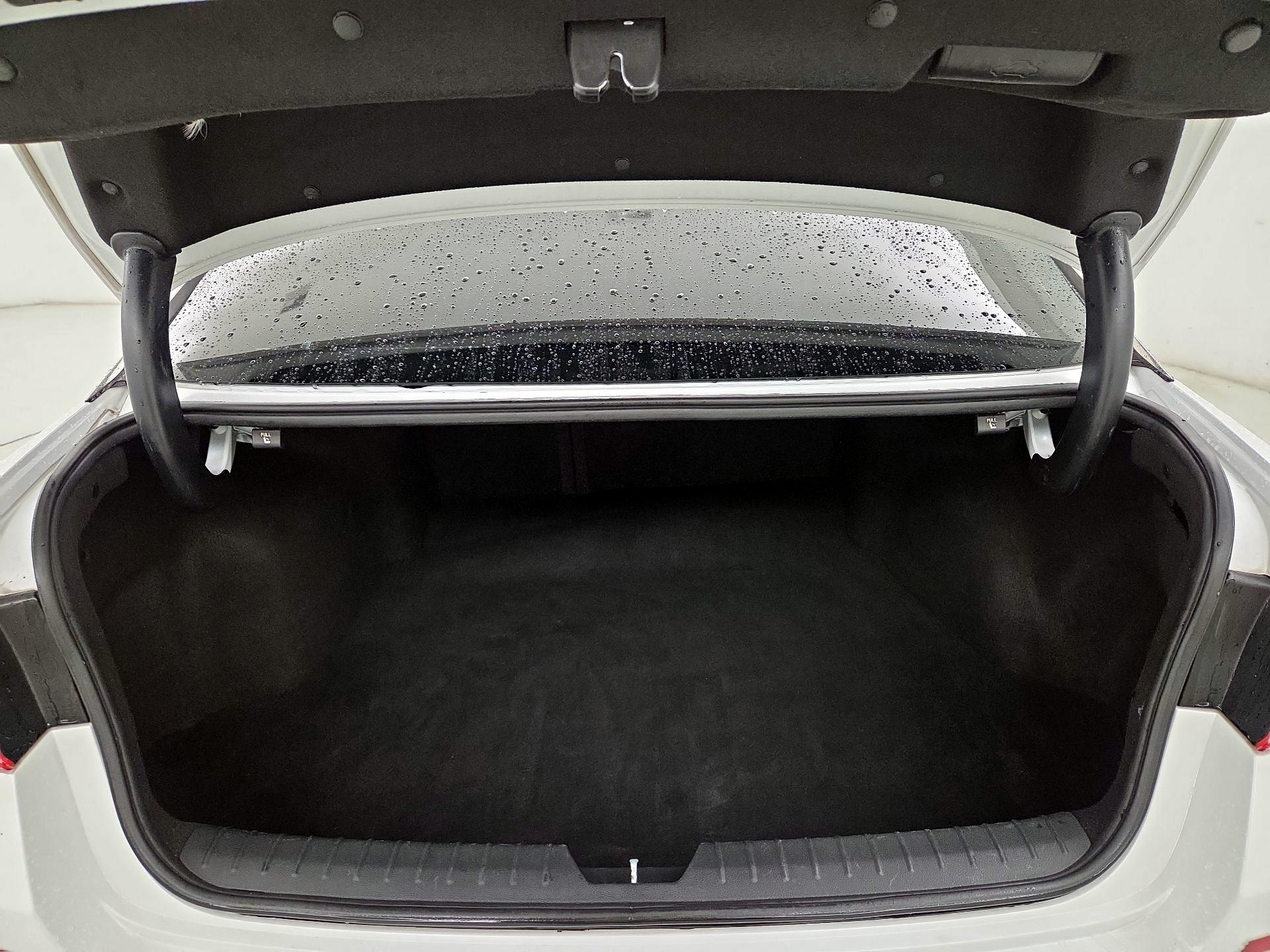 Thumbnail: 2020 Kia Optima - 20