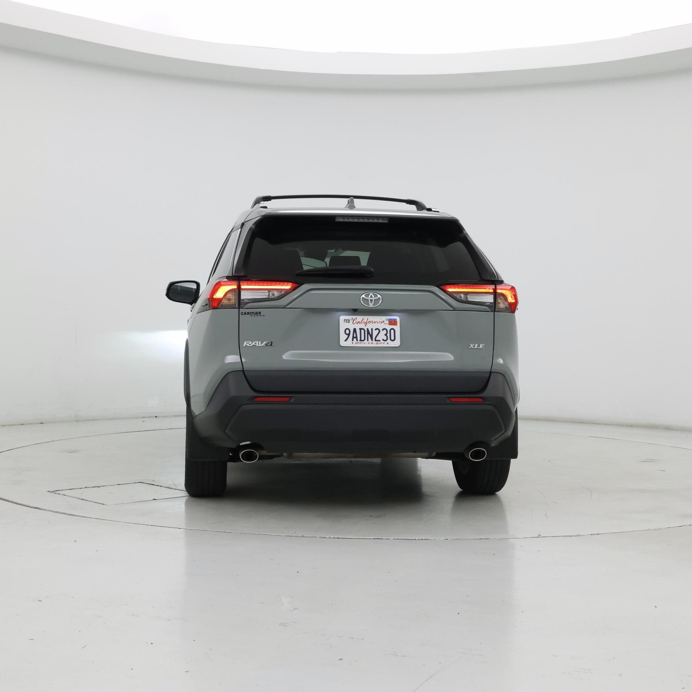 Thumbnail: 2022 Toyota RAV4 - 6