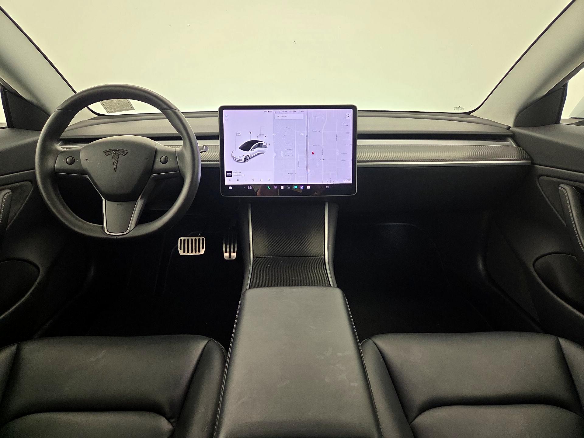 Thumbnail: 2020 Tesla Model 3 - 9