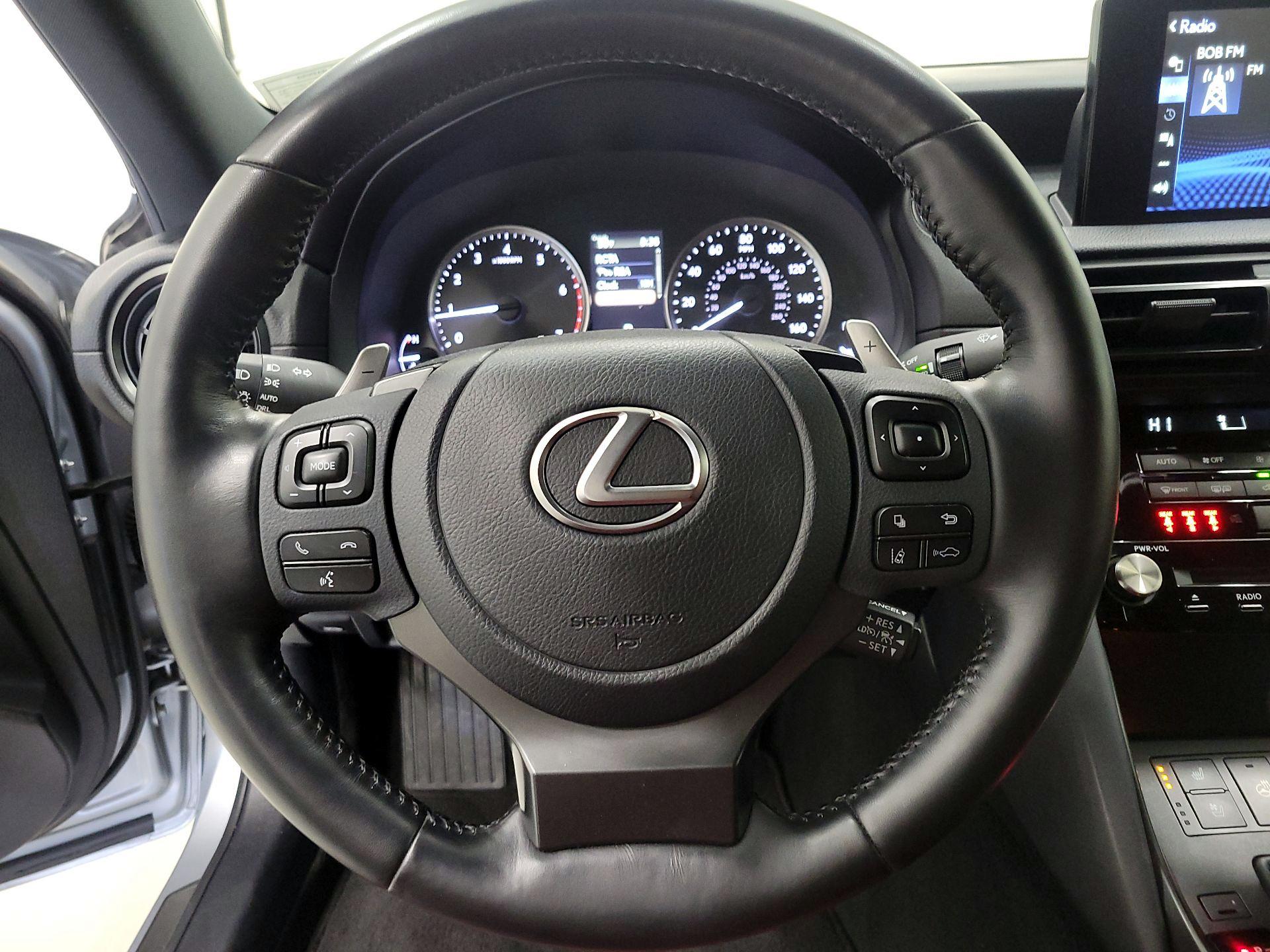 Thumbnail: 2023 Lexus IS - 10