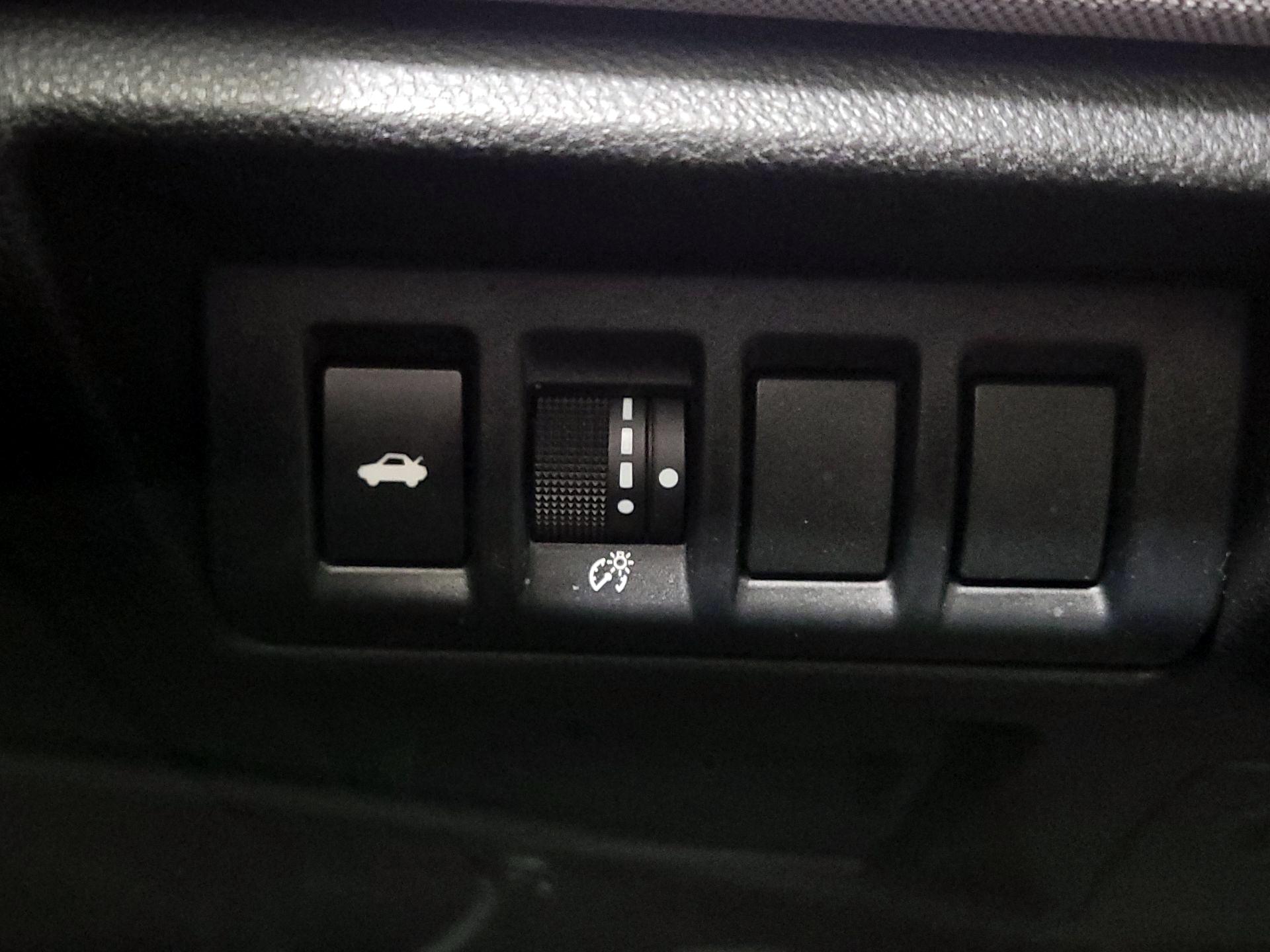 Thumbnail: 2023 Subaru Legacy - 13