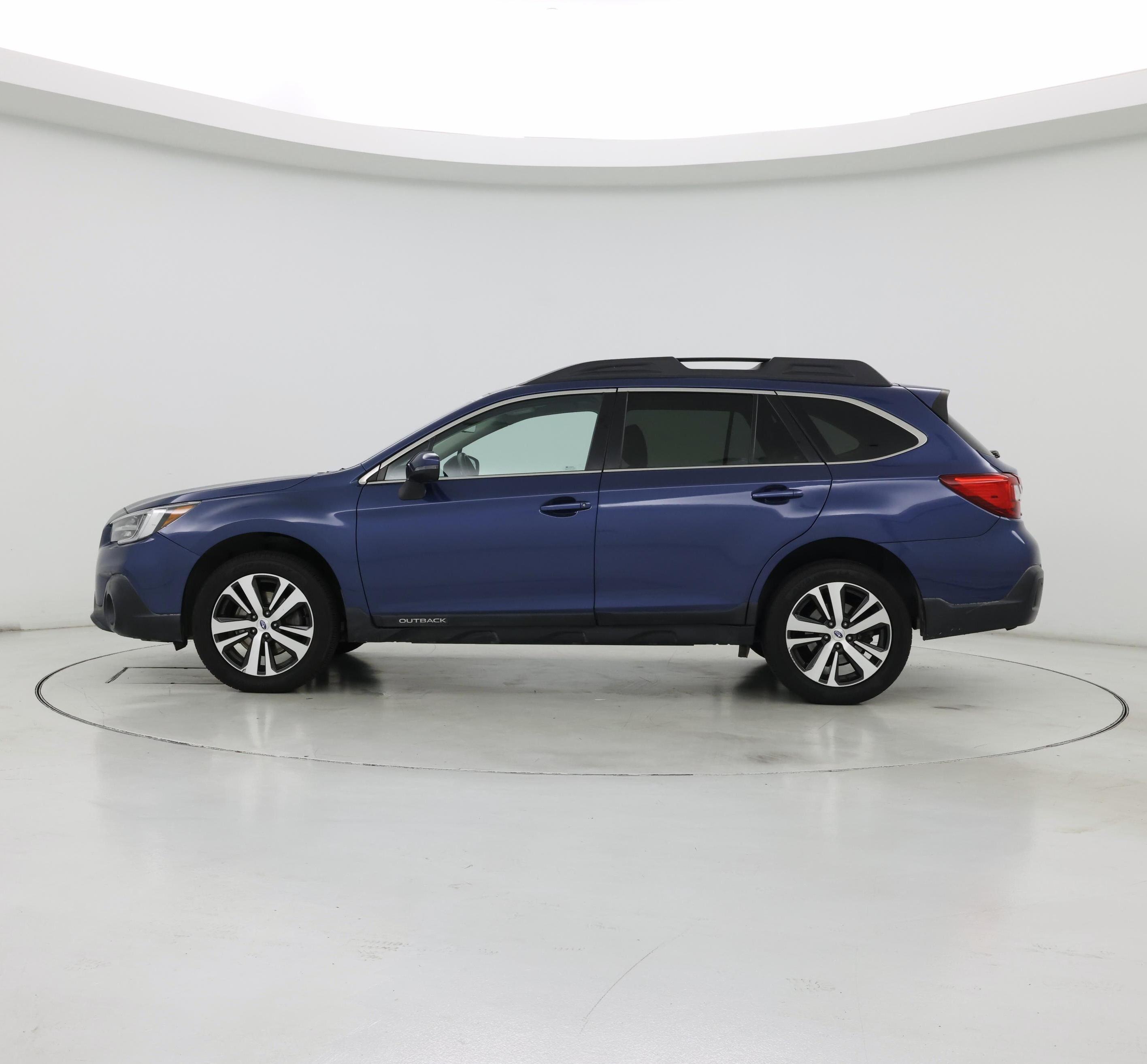 Thumbnail: 2019 Subaru Outback - 3