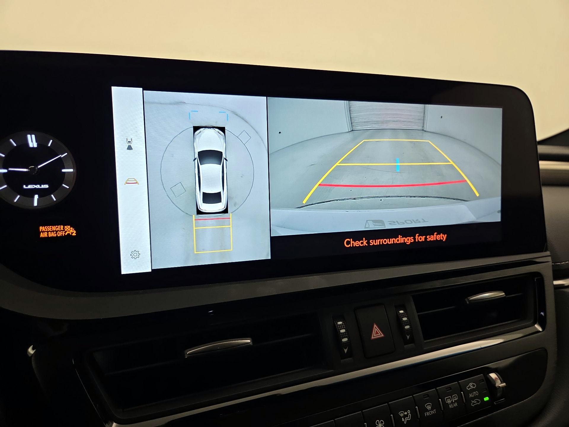 Thumbnail: 2023 Lexus ES - 14