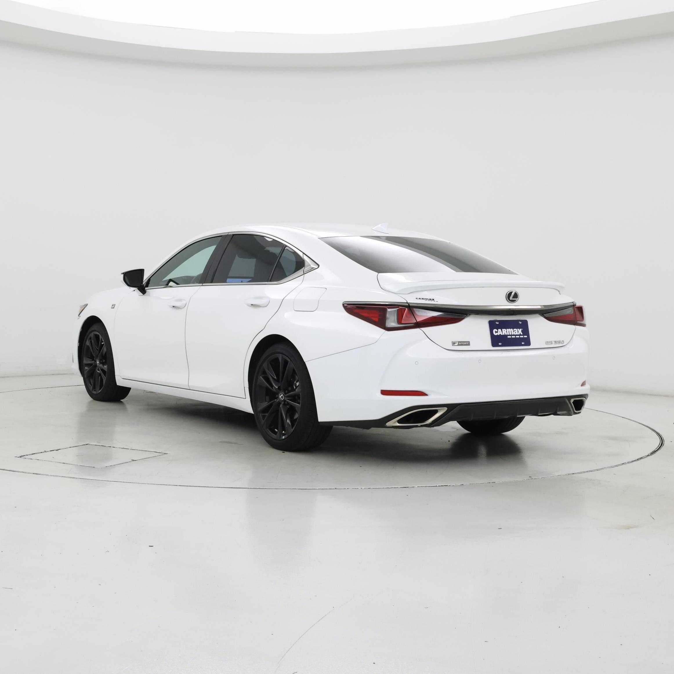 Thumbnail: 2023 Lexus ES - 2