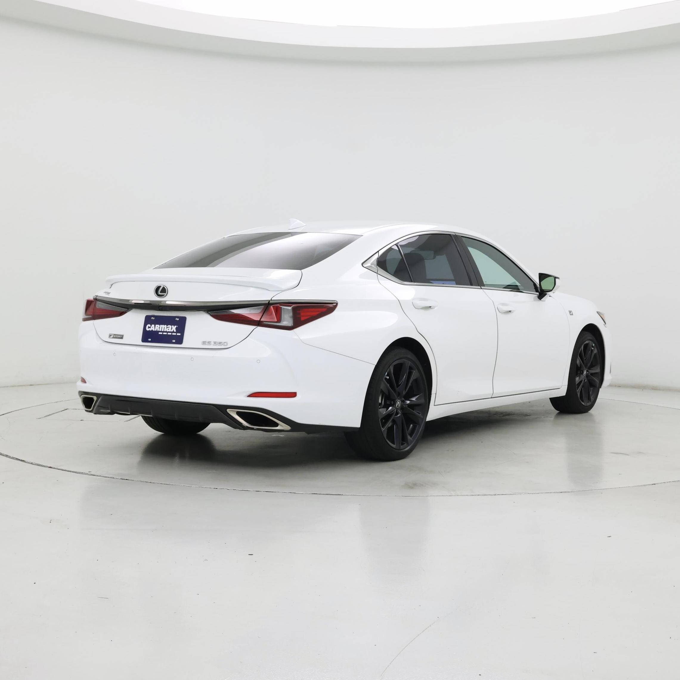 Thumbnail: 2023 Lexus ES - 8