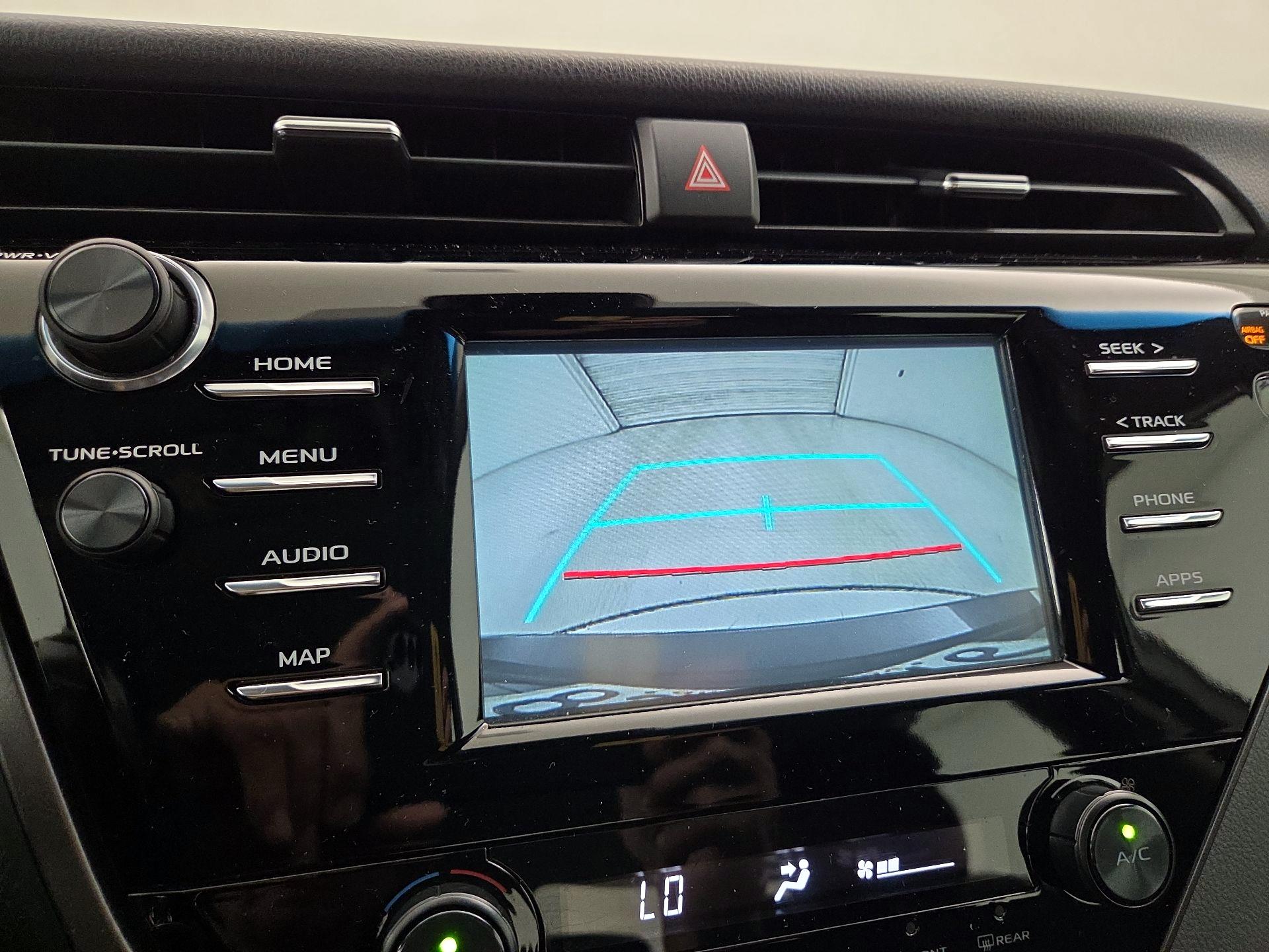 Thumbnail: 2019 Toyota Camry - 14