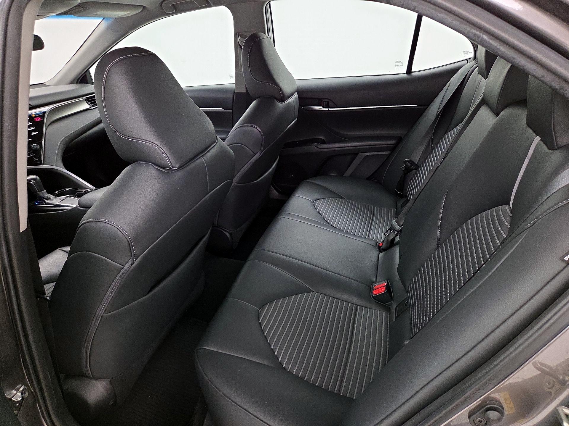 Thumbnail: 2019 Toyota Camry - 19