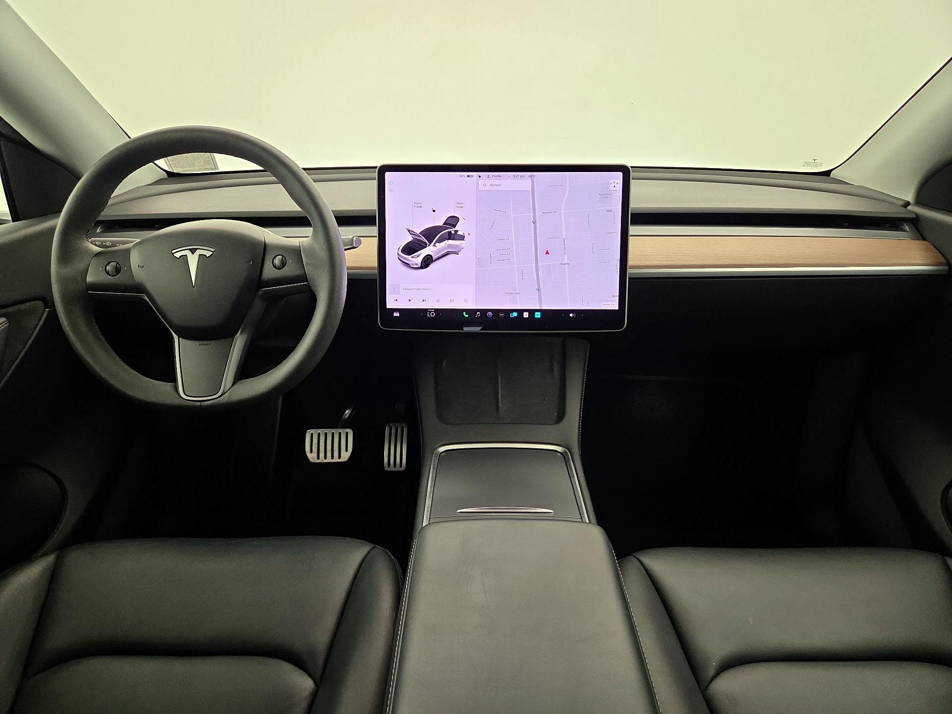 Thumbnail: 2022 Tesla Model Y - 9