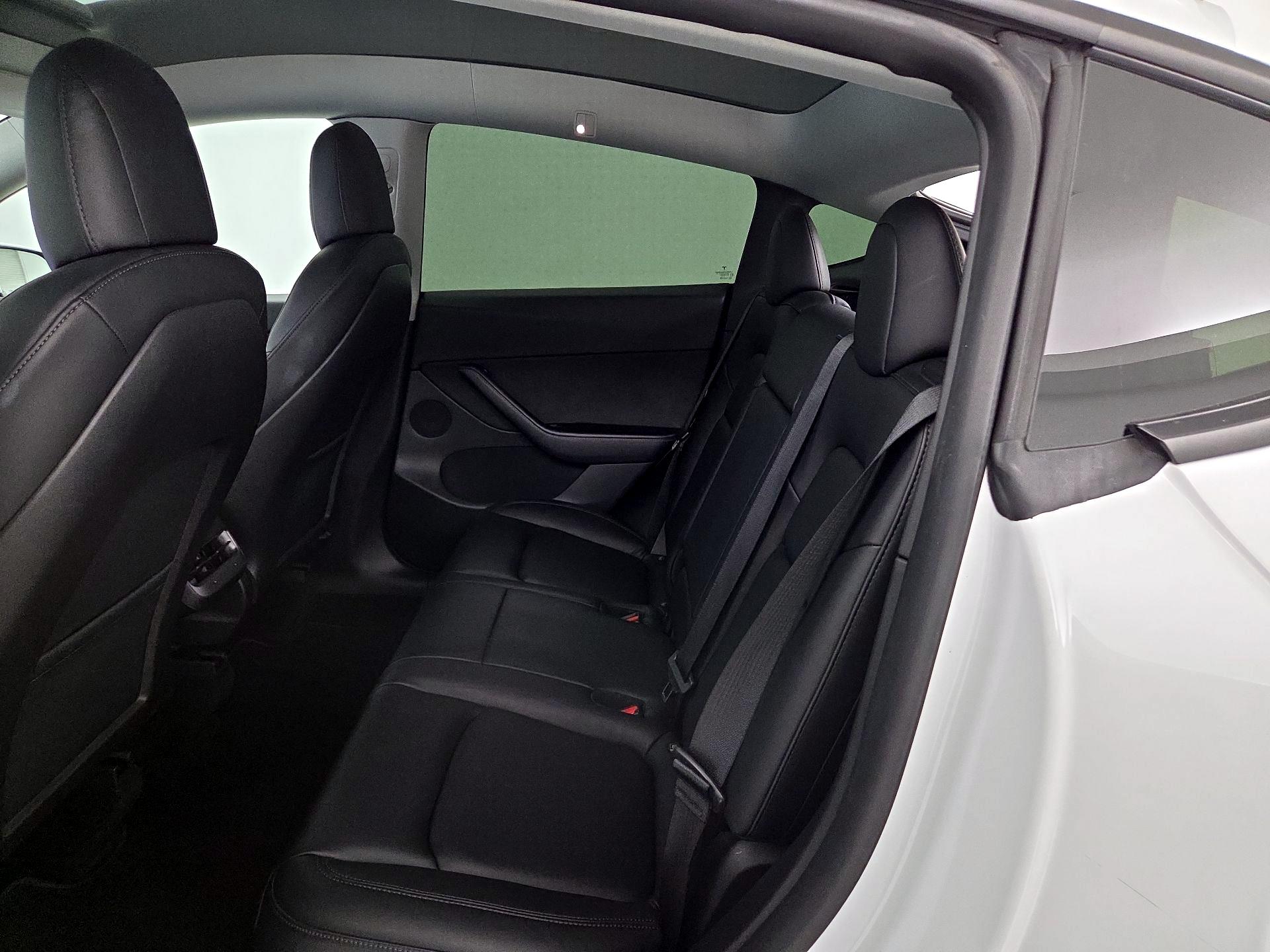 Thumbnail: 2022 Tesla Model Y - 19