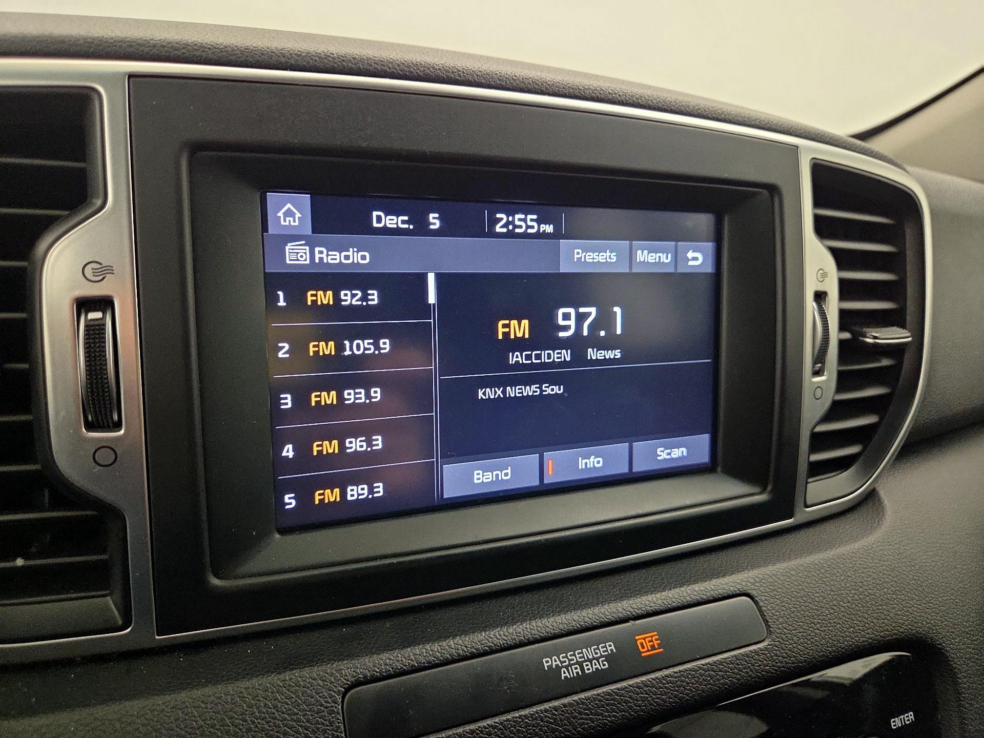 Thumbnail: 2019 Kia Sportage - 15