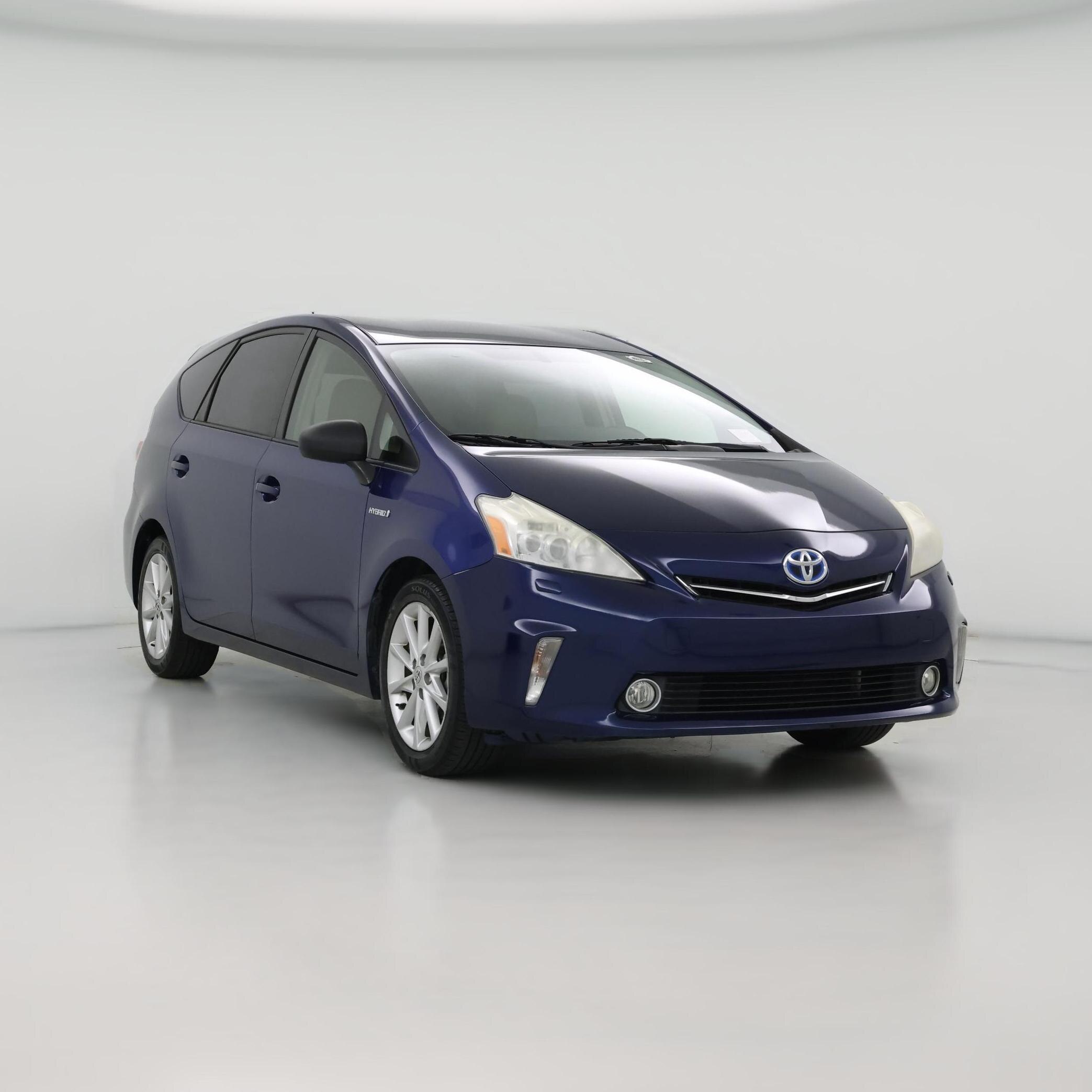 Thumbnail: 2014 Toyota Prius v - 1