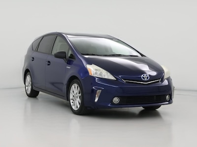 2014 Toyota Prius v Five