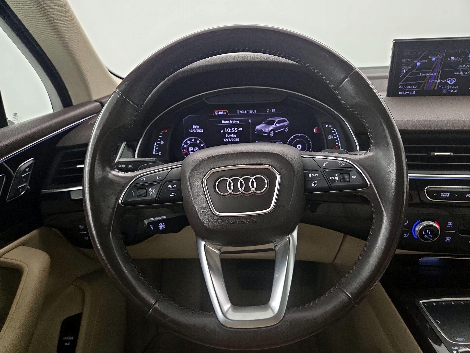 Thumbnail: 2017 Audi Q7 - 10