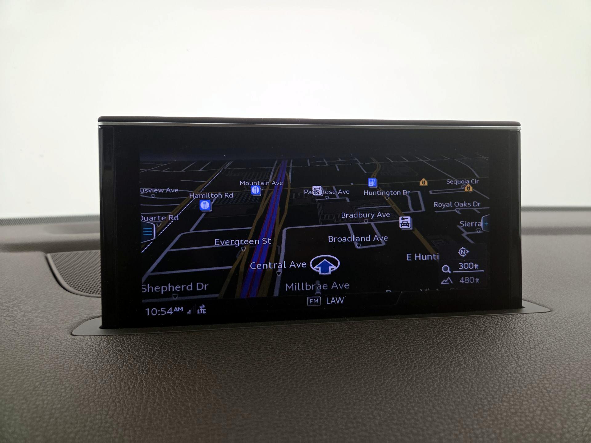 Thumbnail: 2017 Audi Q7 - 14