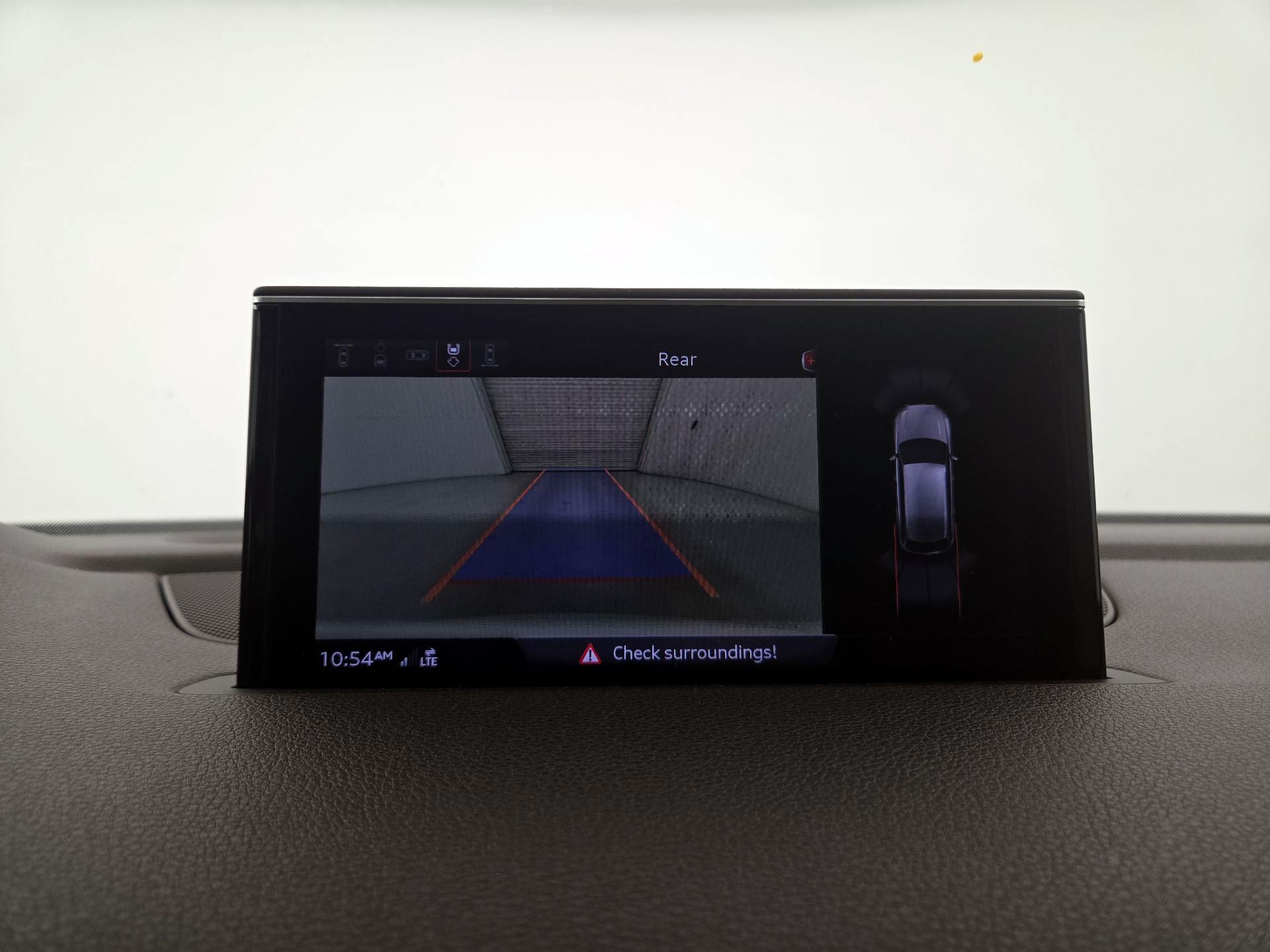 Thumbnail: 2017 Audi Q7 - 15