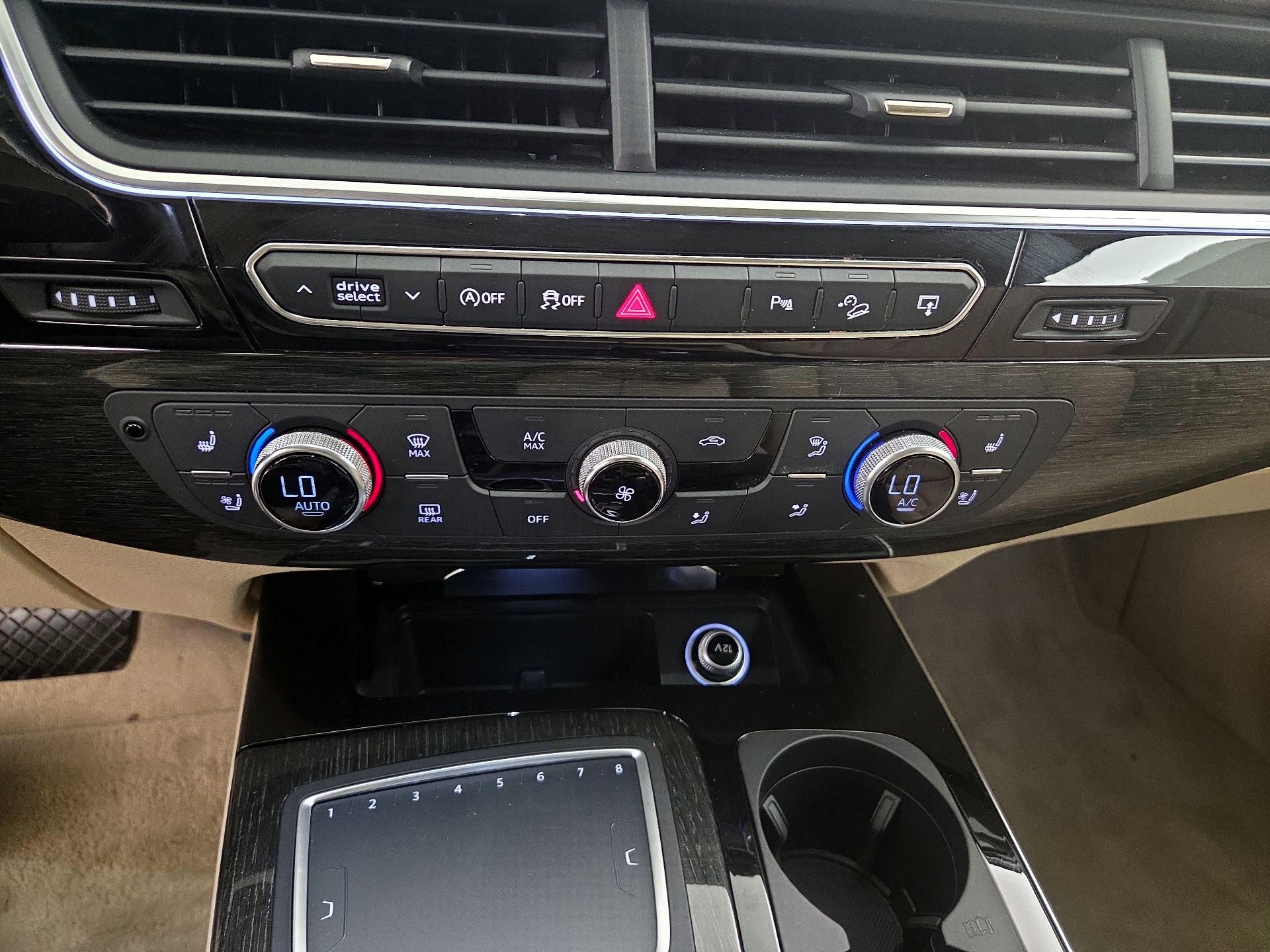 Thumbnail: 2017 Audi Q7 - 17