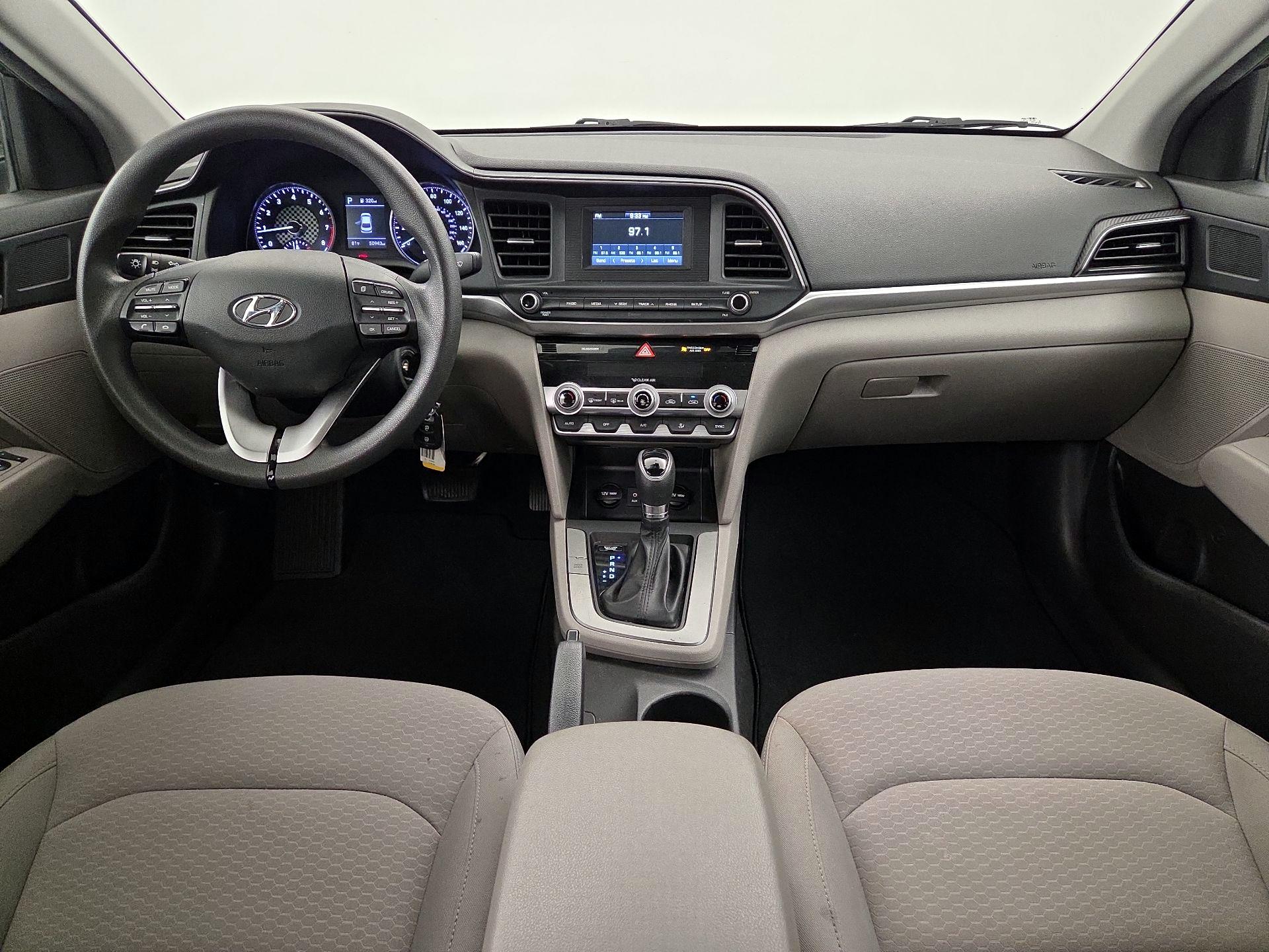 Thumbnail: 2020 Hyundai Elantra - 9