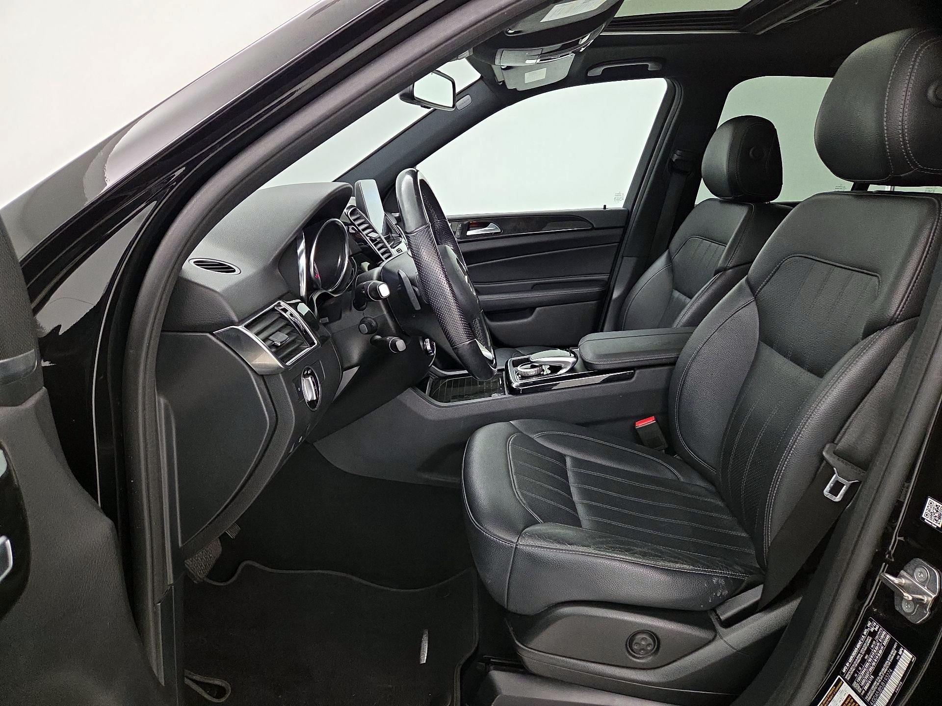 Thumbnail: 2018 Mercedes-Benz GLE - 11