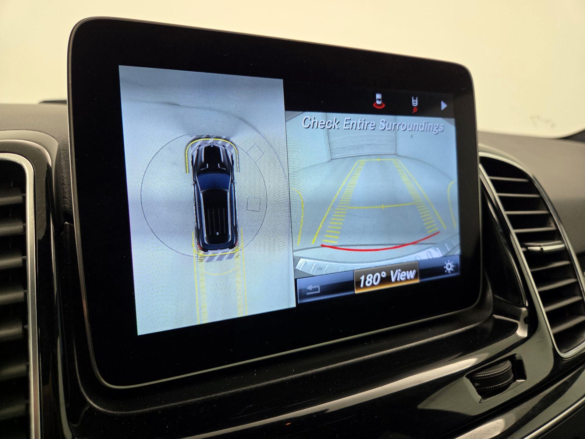 Thumbnail: 2018 Mercedes-Benz GLE - 15