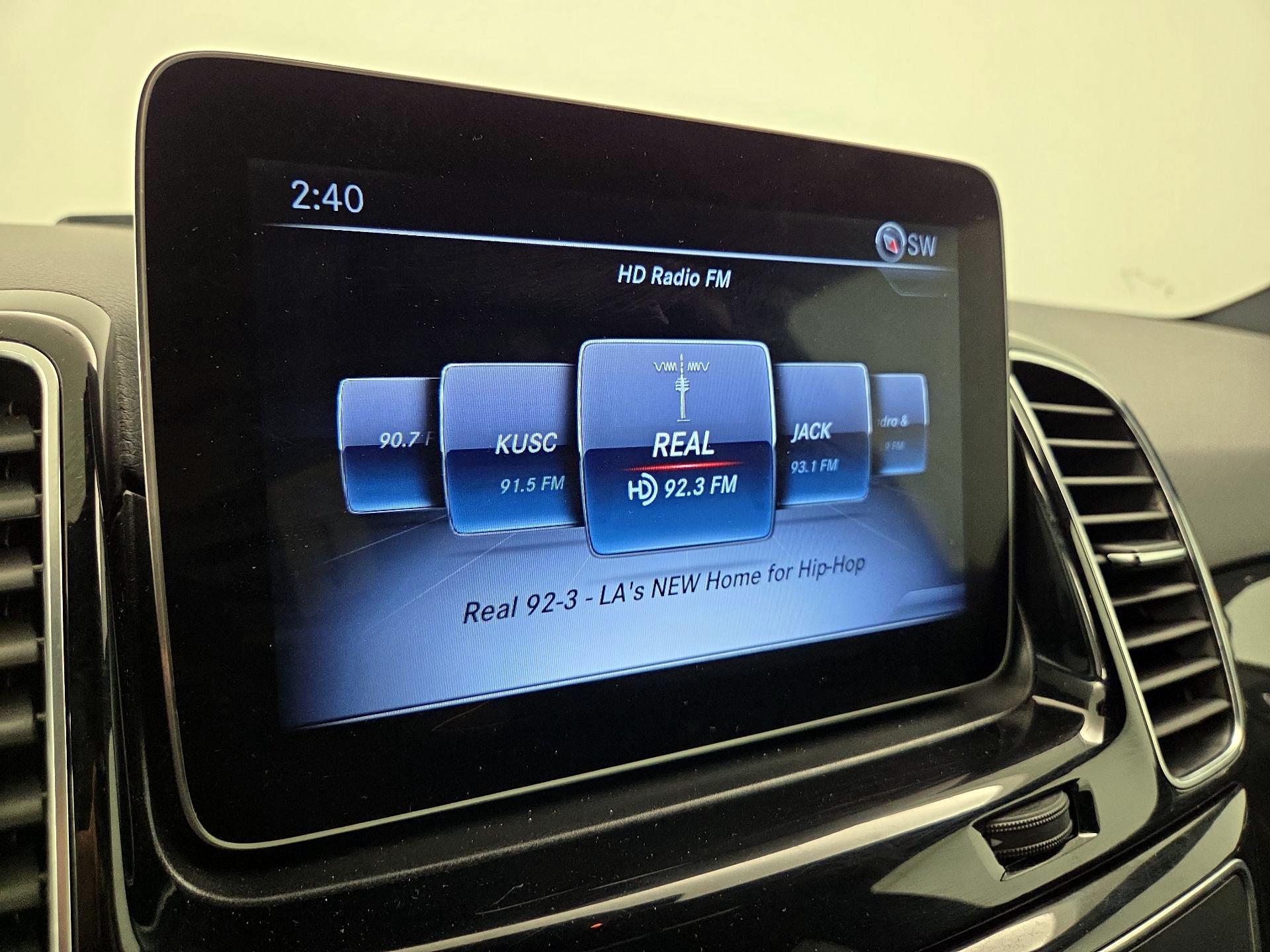 Thumbnail: 2018 Mercedes-Benz GLE - 16