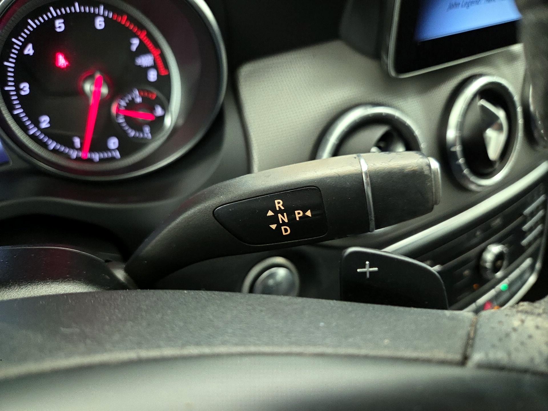 Thumbnail: 2019 Mercedes-Benz CLA - 17